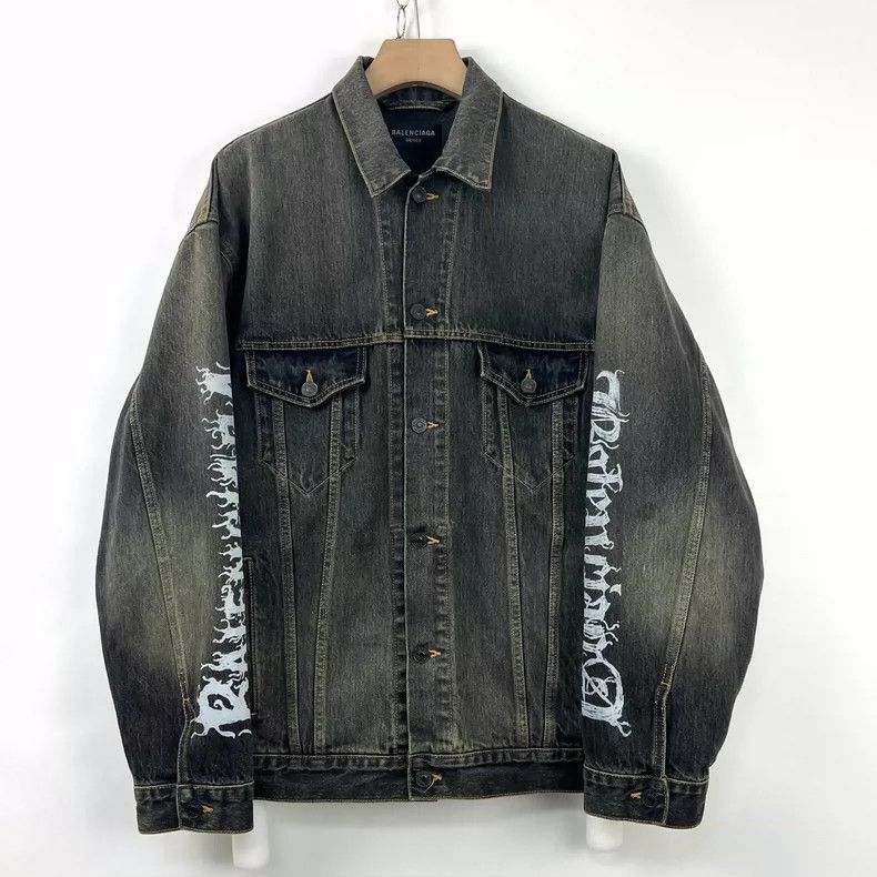 Balenciaga Balenciaga Year of the Dragon limited Sanskrit graffiti lo Size US XS / EU 42 / 0 - 2 Thumbnail