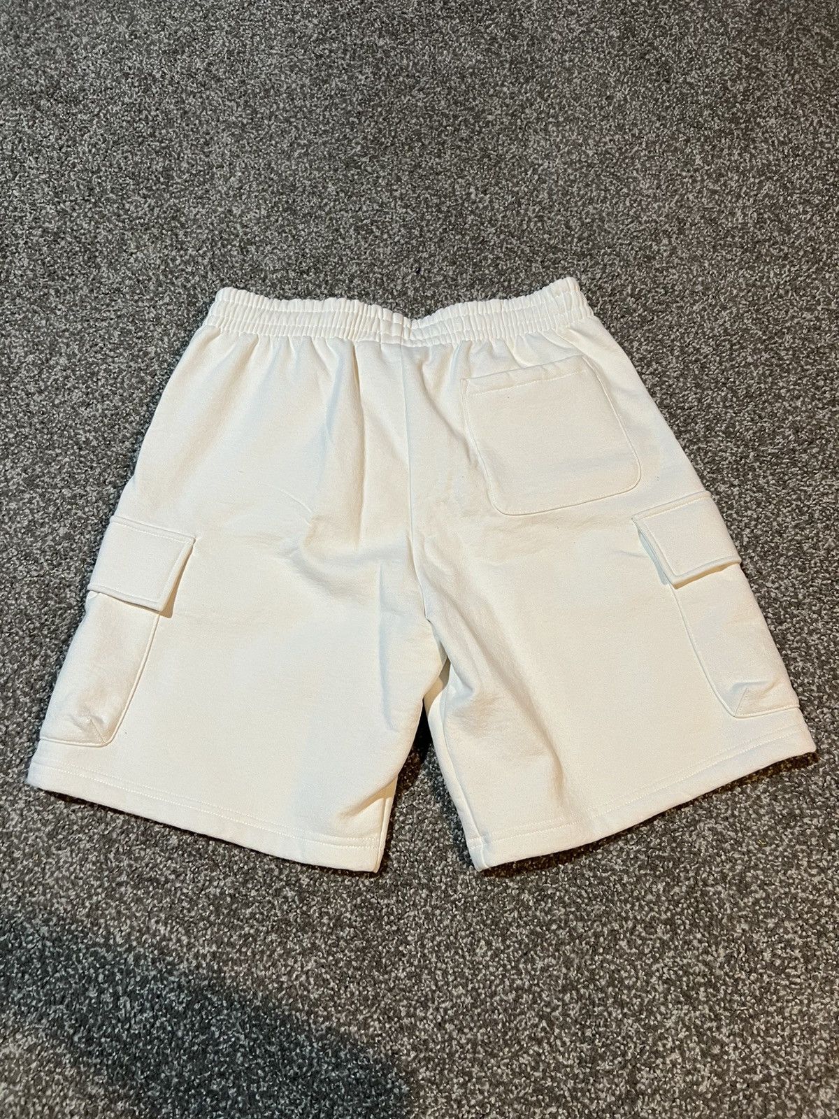 Supreme Supreme small box baggy cargo sweatshort | Grailed