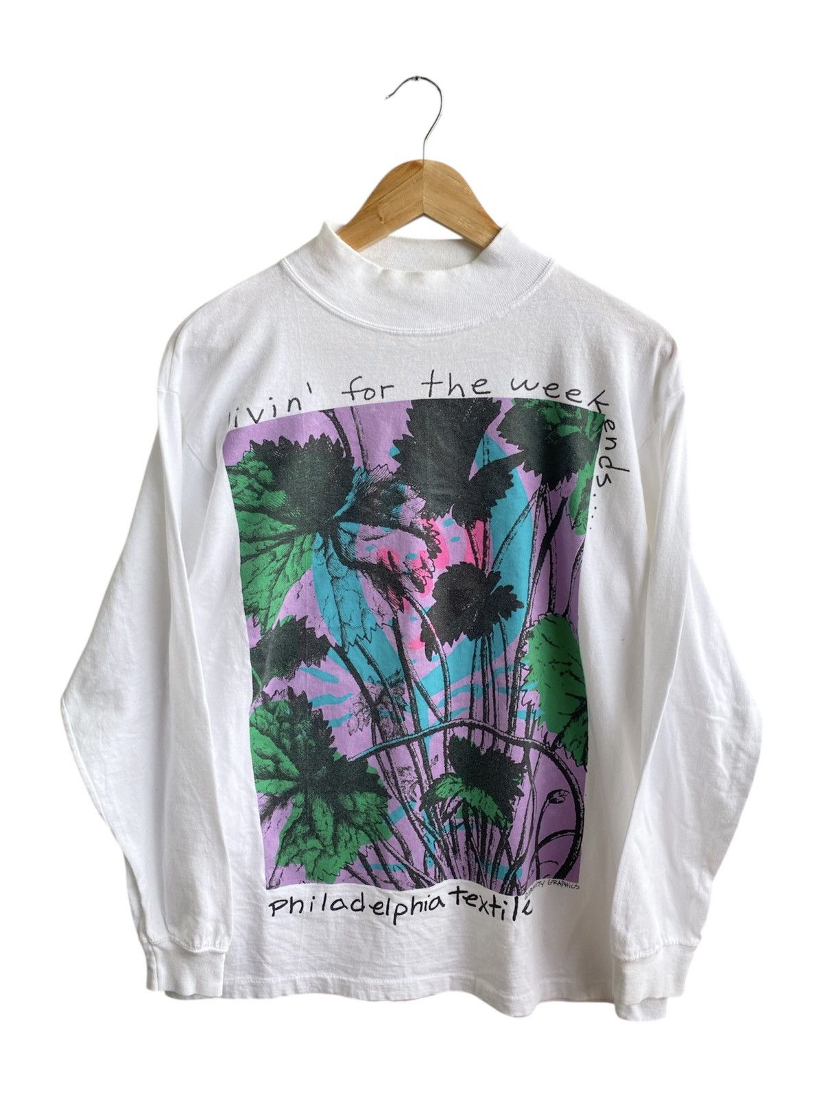 Vintage Art Gravity Graphics Philadelphia Textile tee