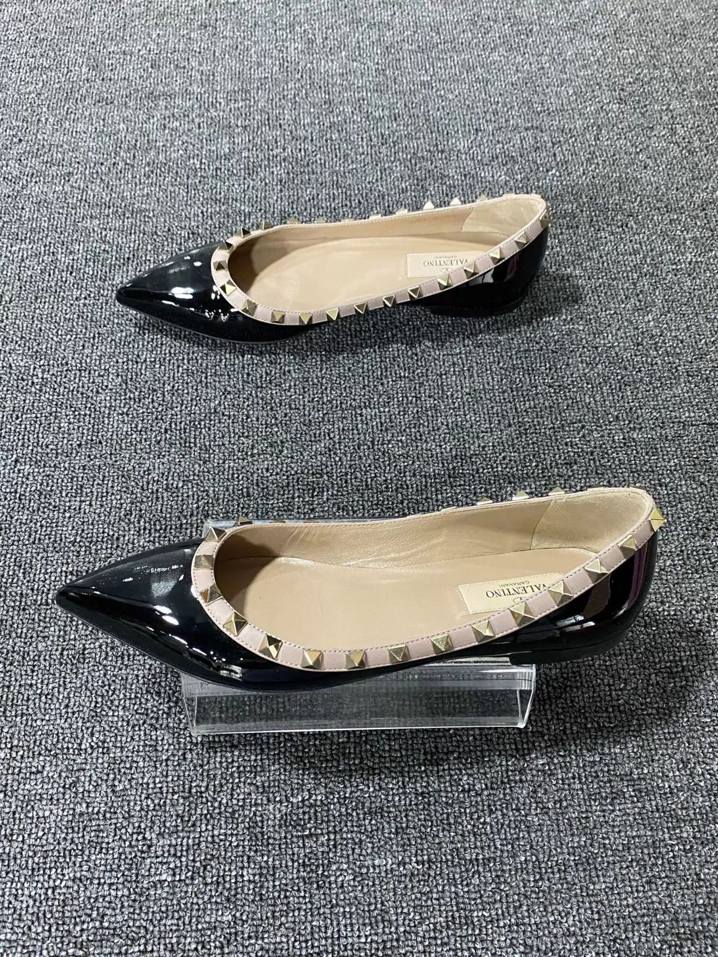 Valentino Valentino Black Studded Flats 98 New 37 Size US 6.5 / IT 36.5 - 4 Thumbnail
