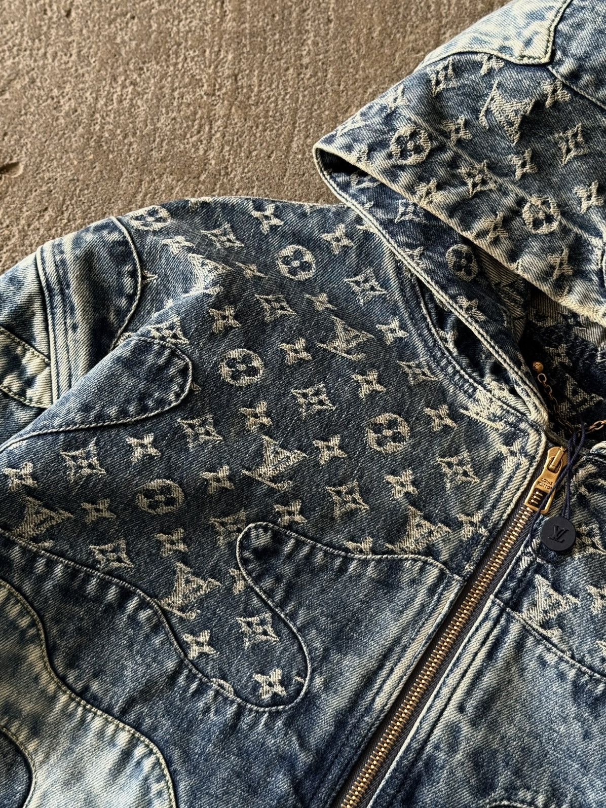 Louis Vuitton Louis Vuitton - Nigo / Virgil Abloh - SS22 - Denim Jacket Size US XL / EU 56 / 4 - 8 Thumbnail
