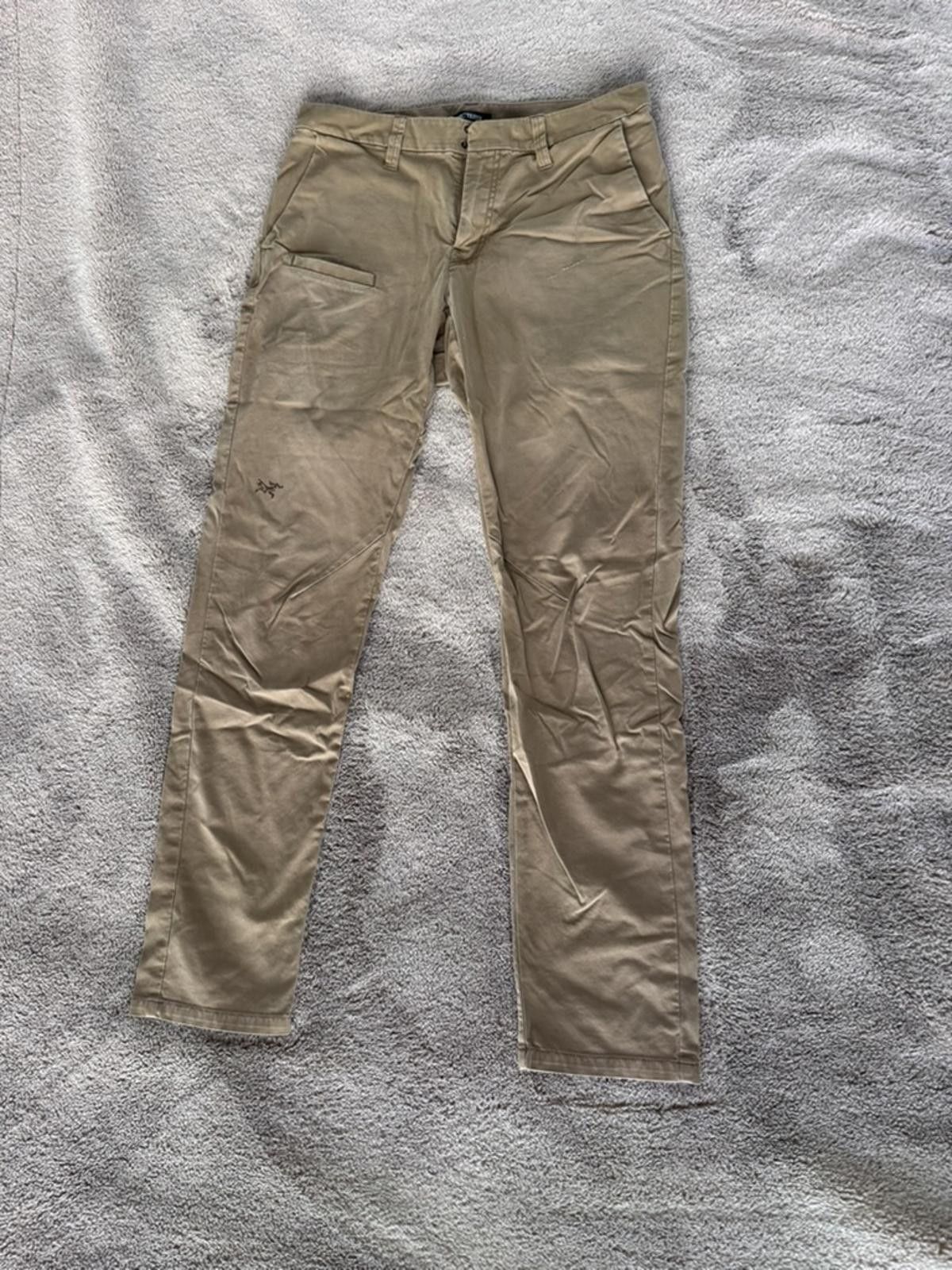 Arc'teryx Arc'teryx Brown Chino Pants with Logo Embroidery Size US 32 / EU 48 - 1 Thumbnail