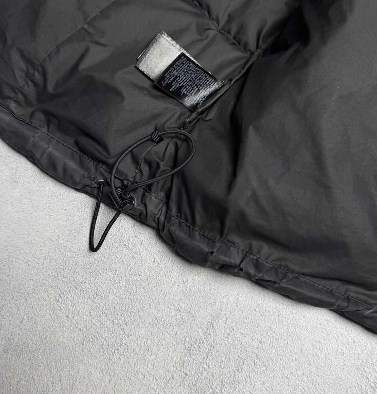 The North Face The North Face 700 Nuptse Black Puffer Vest Gilet Size L / US 10 / IT 46 - 15 Thumbnail