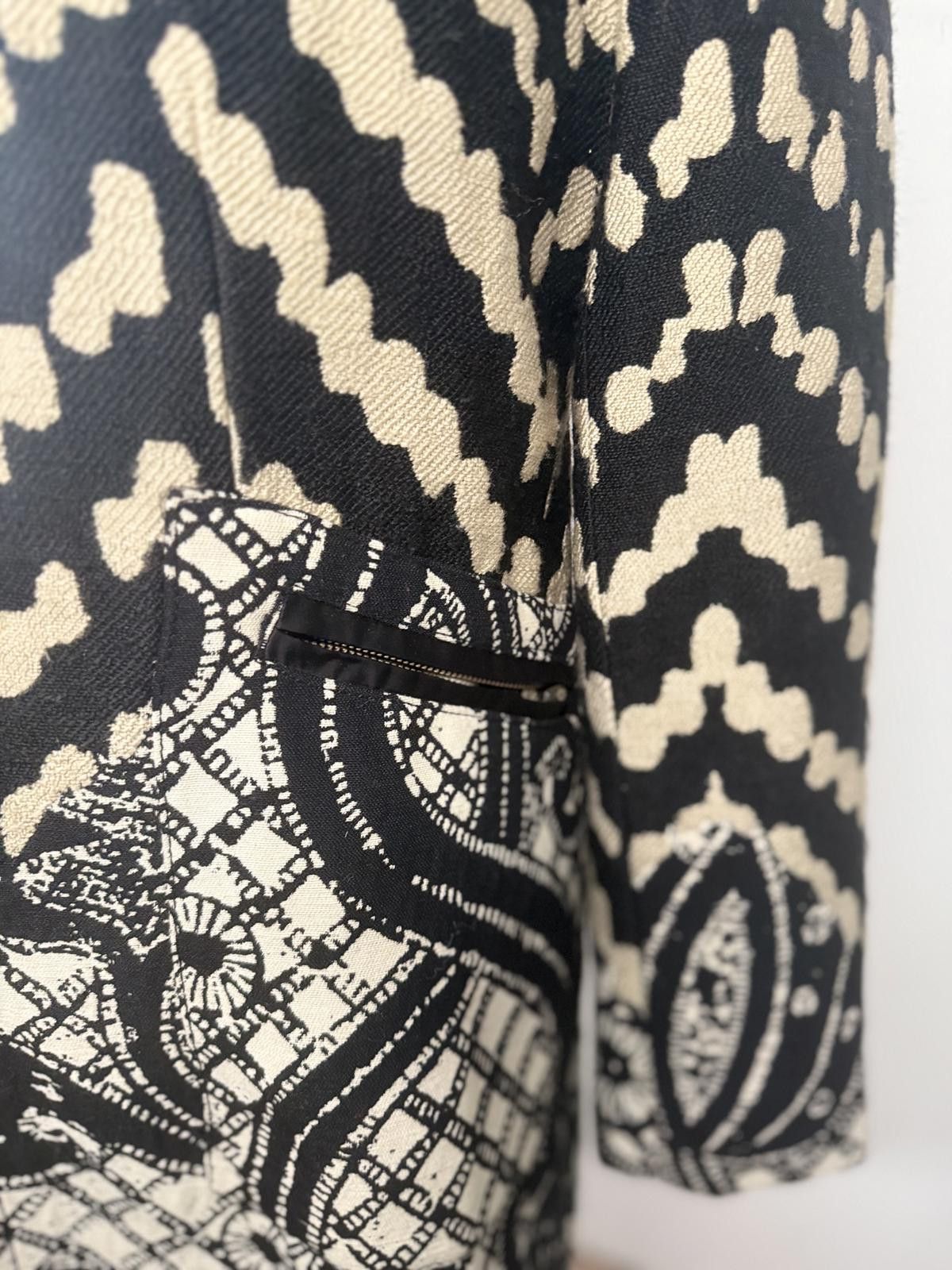 Desigual Desigual Bold Graphic Striped Black & Ivory Print Coat Size ONE SIZE - 4 Thumbnail