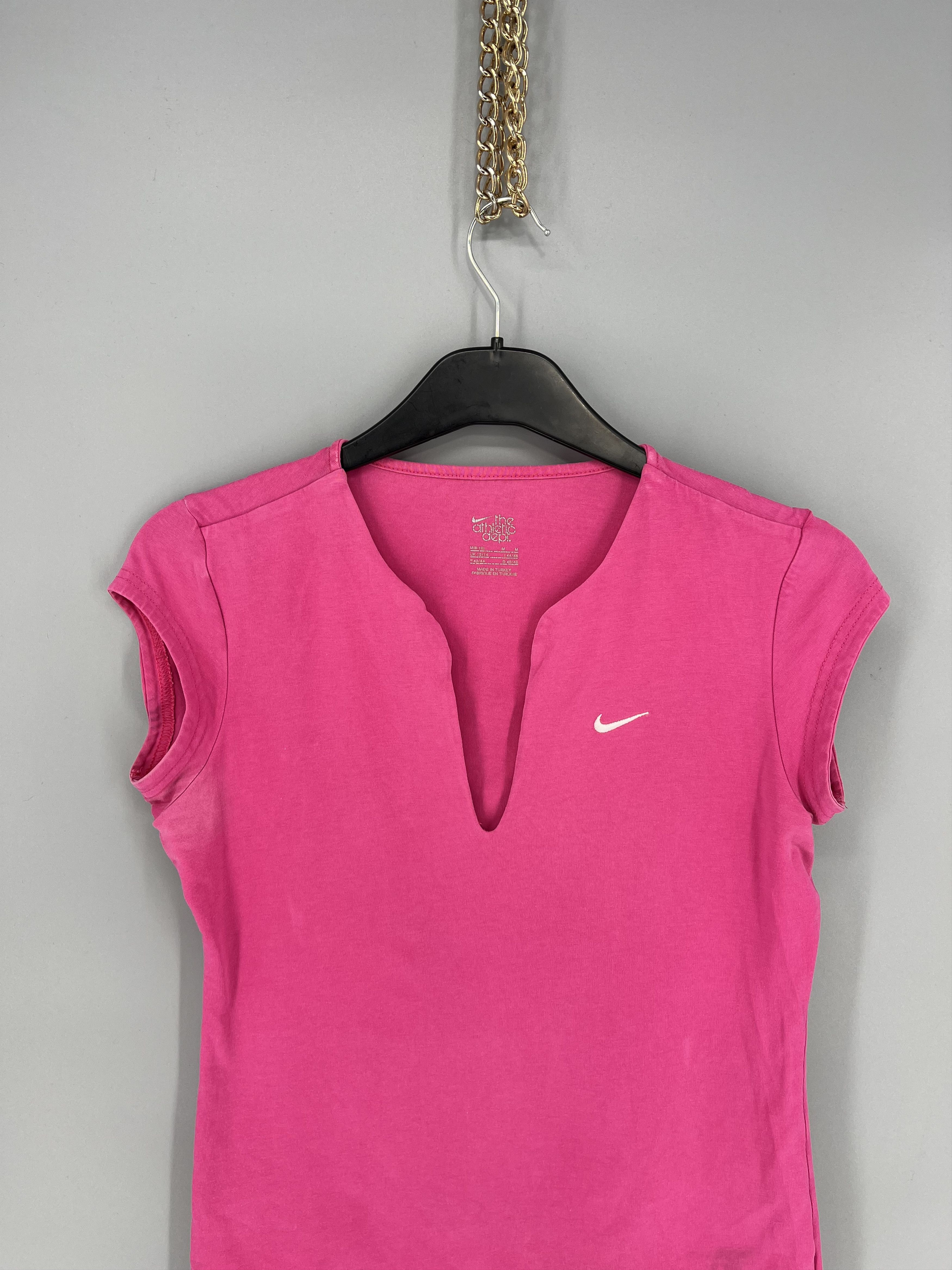 Nike Vintage 90s Nike Big Logo Faded T-shirt Streetwear Style Size M / US 6-8 / IT 42-44 - 6 Thumbnail