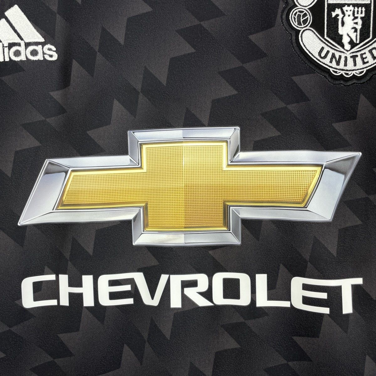 Adidas Manchester United Nemanja Matic Away Jersey 2017/2018 Size US L / EU 52-54 / 3 - 5 Thumbnail