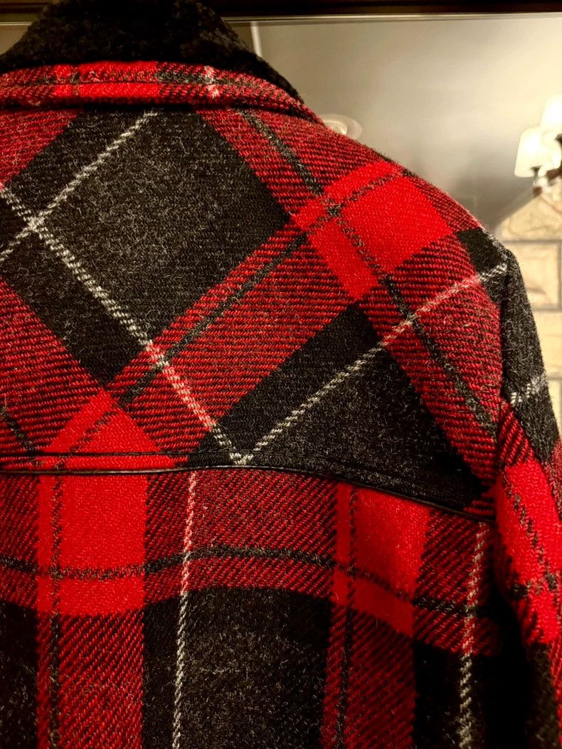 Saint Laurent Paris Saint Laurent Paris 20 FW runway black and red wool patchw Size US S / EU 44-46 / 1 - 5 Thumbnail
