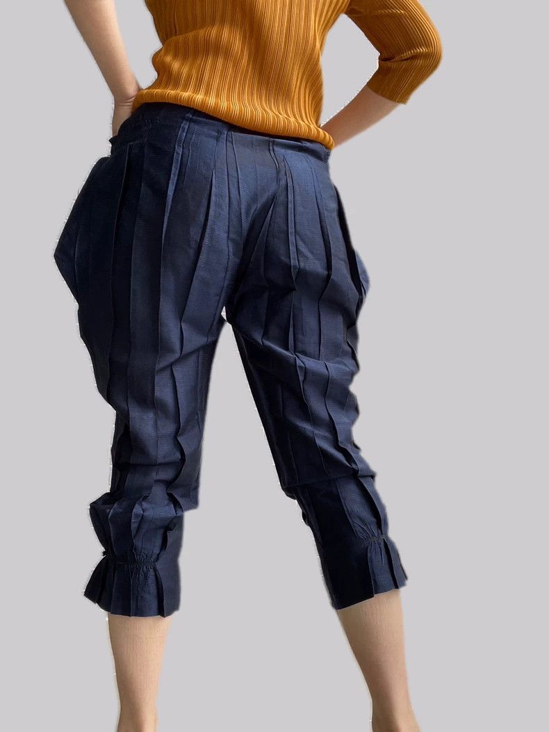 Issey Miyake Issey Miyake size:2 Blue mainline irregular-shaped pleated Size 23" - 1 Thumbnail