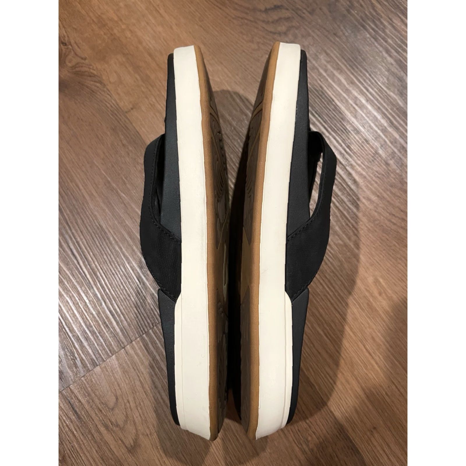 Olukai OluKai Nu’a Pi’o Womens Sandal Flip Flop Black White Size 9 Size US 9 / IT 39 - 4 Thumbnail
