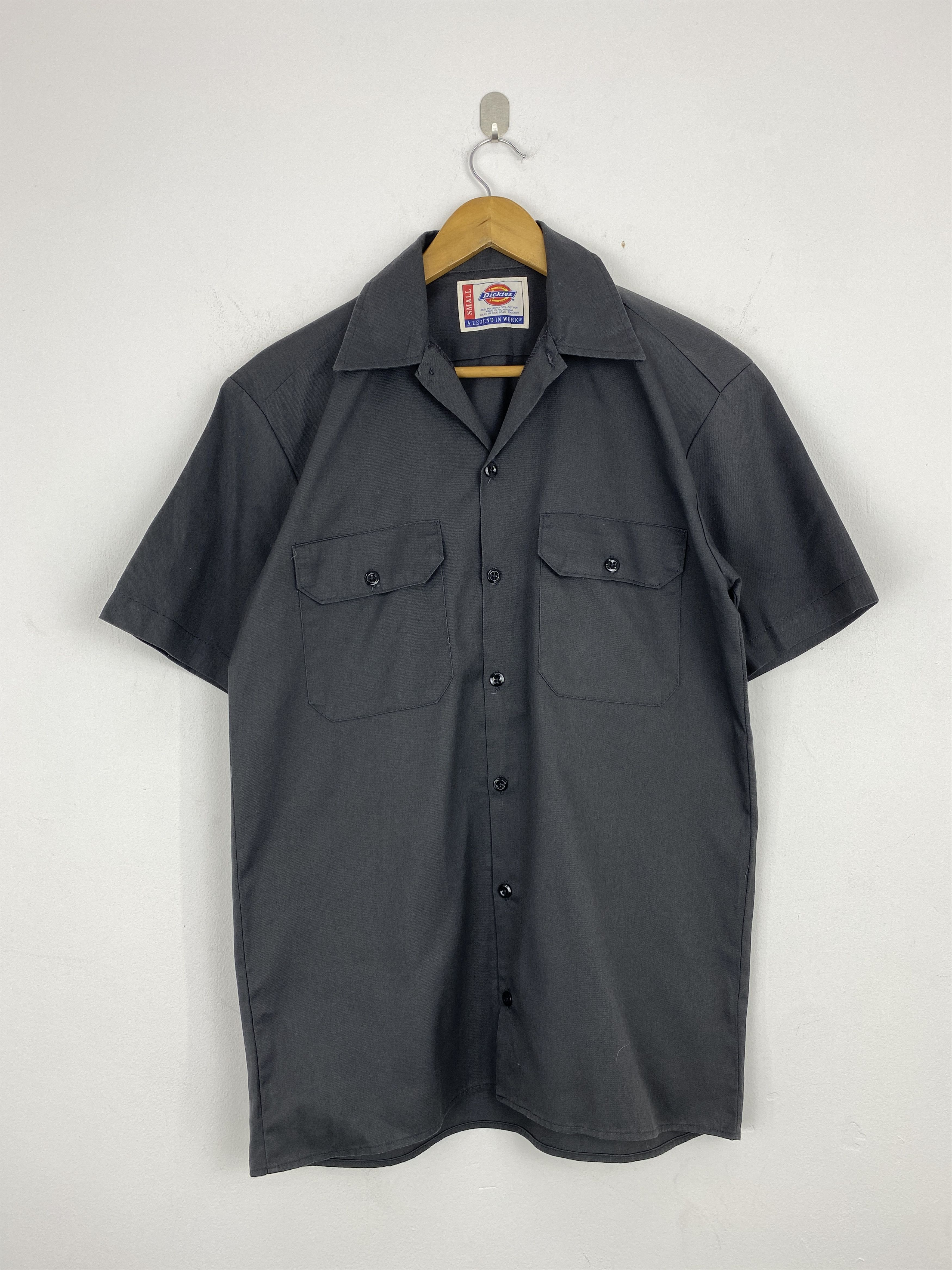 Dickies × Vintage Vintage Dickies Workwear Double Pocket Button Up Shirt J1952 Size US S / EU 44-46 / 1 - 1 Thumbnail