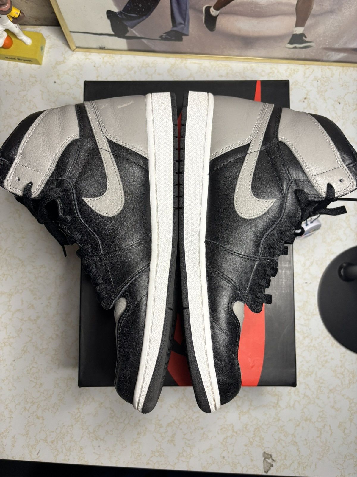 Jordan Brand Air Jordan 1 Retro High shadow Size US 11.5 / EU 44-45 - 3 Thumbnail