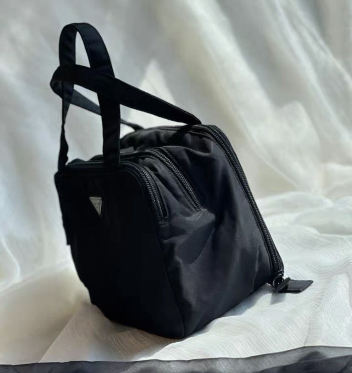 Prada Prada Mini Black & Silver Nylon Tofu Handbag J36 Size ONE SIZE - 8 Thumbnail