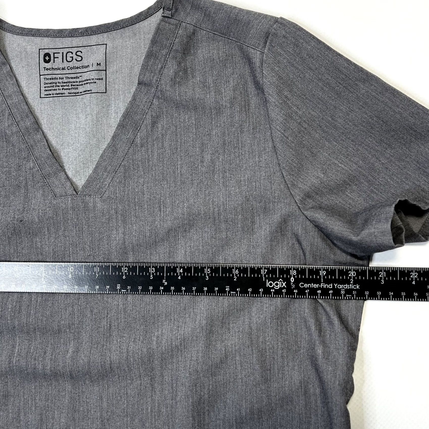 Vintage FIGS Casma Short Sleeve Scrub Top Gray Womens M 3 Pocket FW1100 Scrub Top Size M / US 6-8 / IT 42-44 - 7 Thumbnail