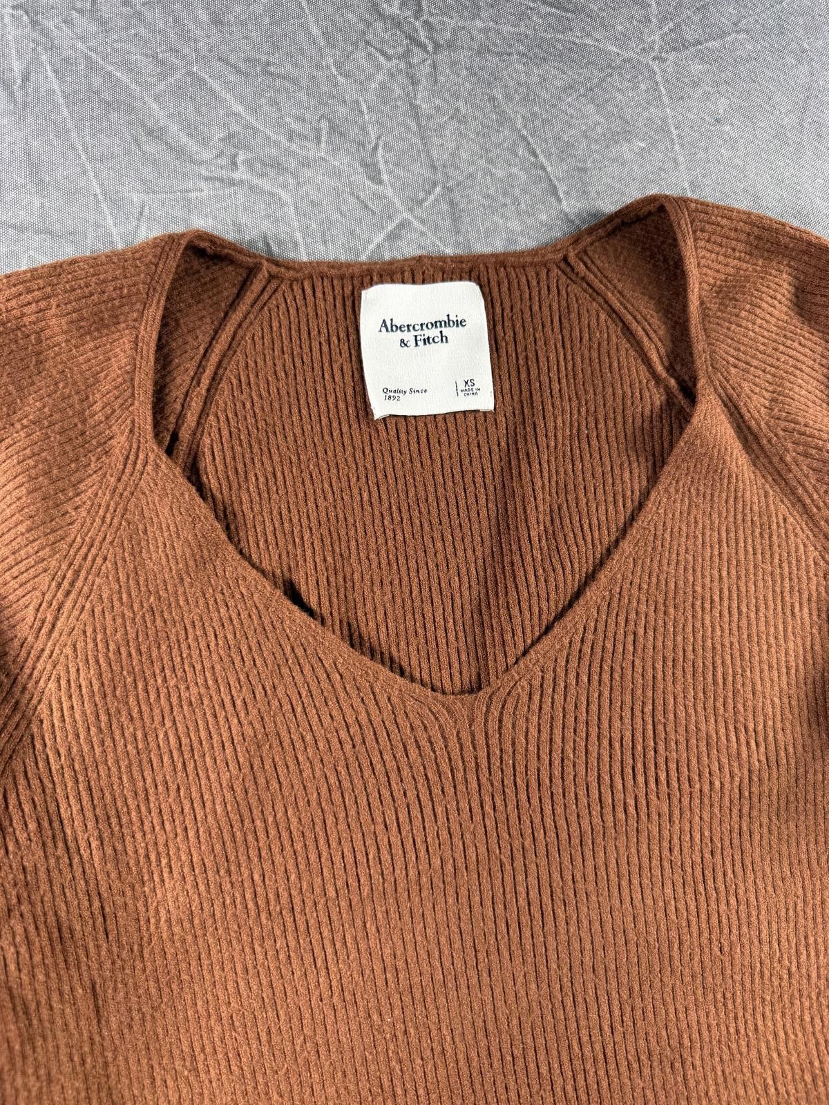 Abercrombie & Fitch Abercrombie Sweater Women's XS Brown Balloon Sleeve Size XS / US 0-2 / IT 36-38 - 2 Thumbnail