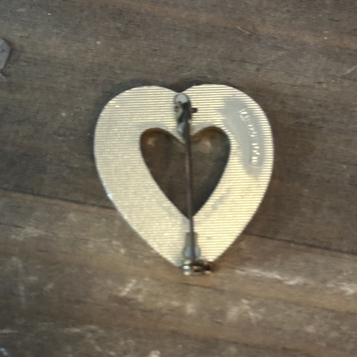 Vintage Vintage W. Germany two tone open heart brooch Size ONE SIZE - 4 Thumbnail