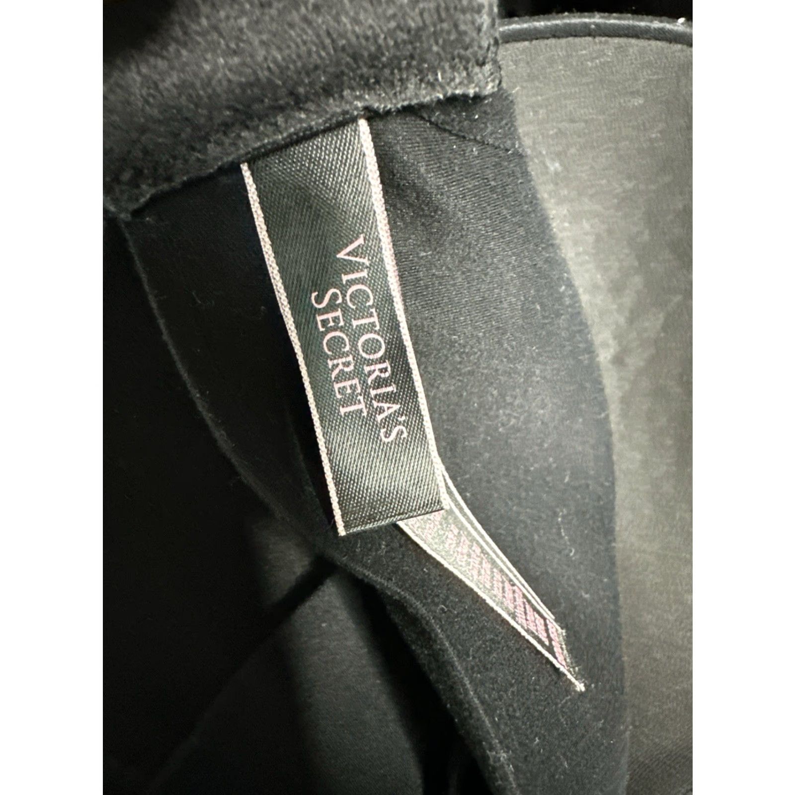 Victoria's Secret Victoria's Secret Bra 38DD Black Underwire Adjustable Straps Lace Push Up Womens SS2 Size ONE SIZE - 3 Thumbnail