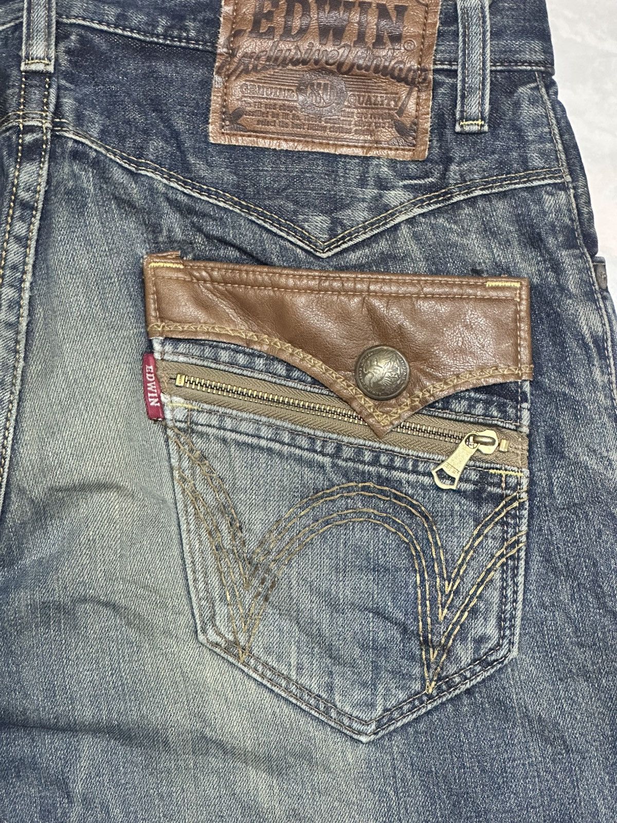 Edwin Edwin Exclusive Vintage Baggy Loose Distressed & Faded Wash Size US 34 / EU 50 - 7 Thumbnail
