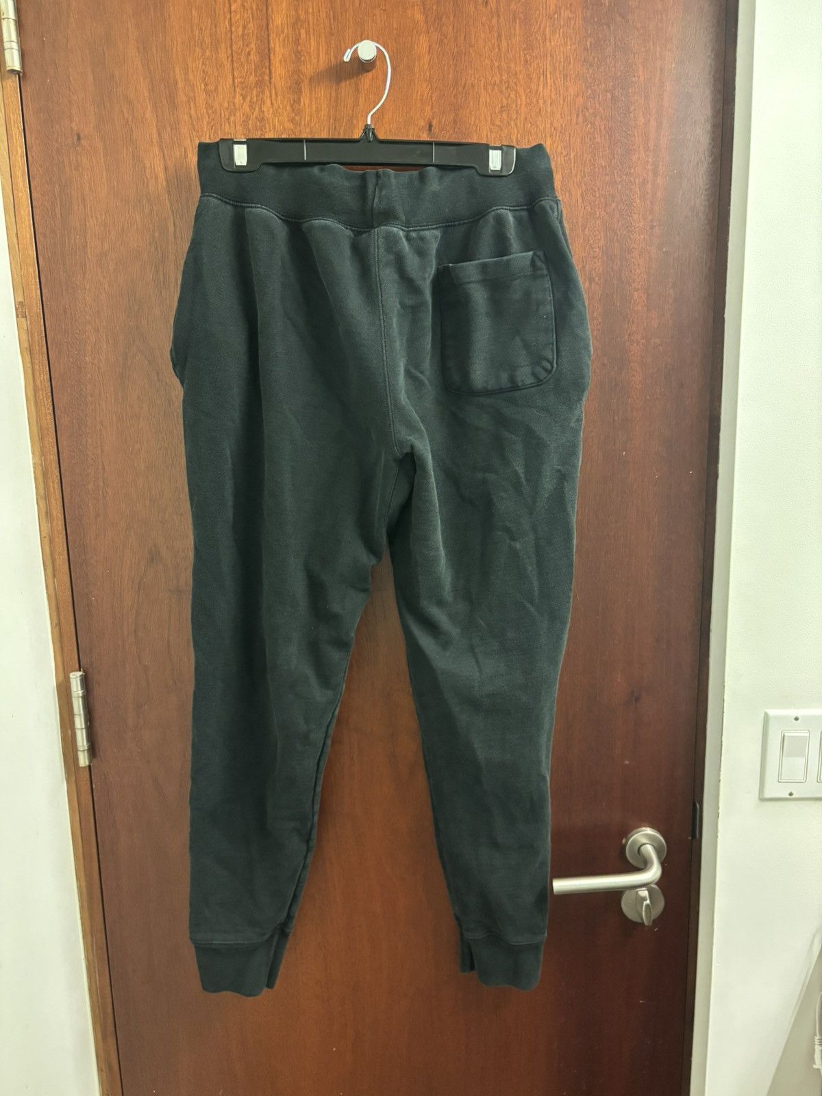 Champion Black reverse weave sweatpants Size US 32 / EU 48 - 2 Thumbnail