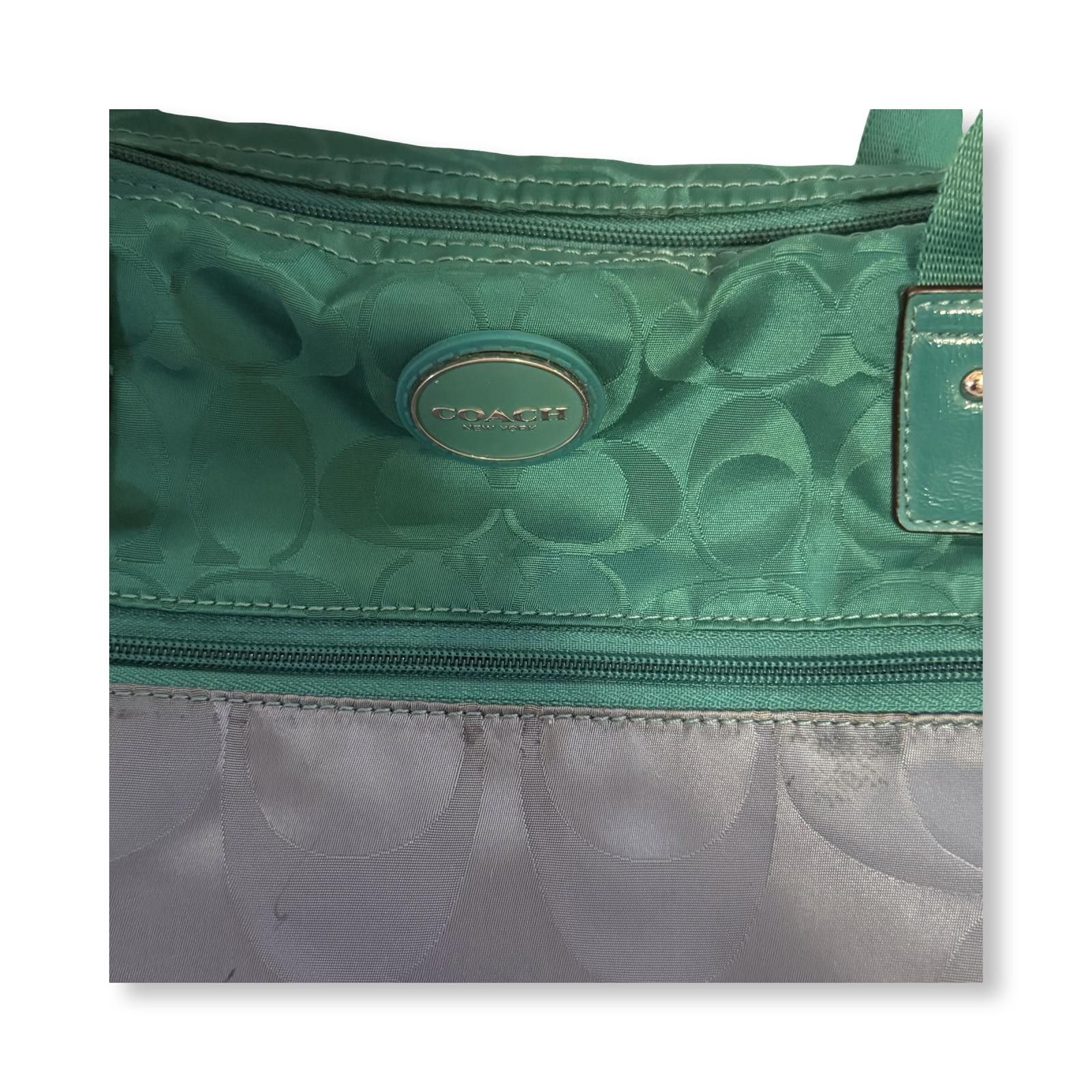 Coach Coach Signature Green and Gray Tote Bag with Matching Pouch Size ONE SIZE - 6 Thumbnail