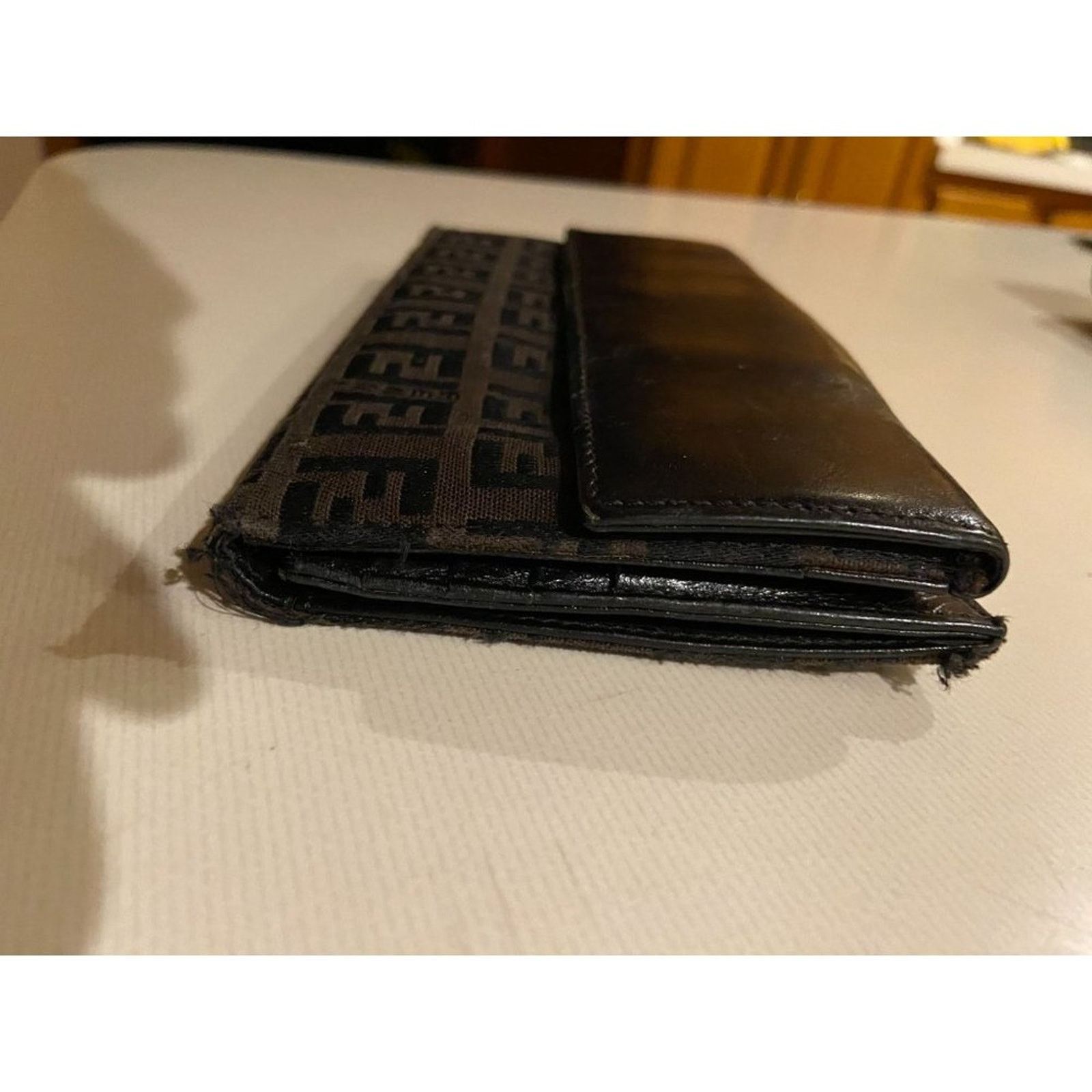 Fendi Fendi Vintage Leather & Logo Wallet Size ONE SIZE - 3 Thumbnail