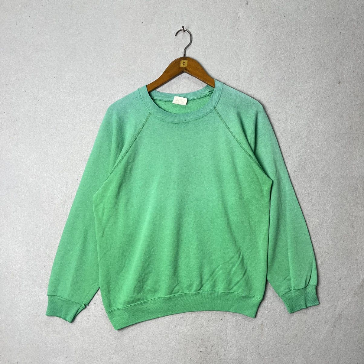 Hanes Vintage 80s Hanes Blank Raglan Sweatshirt Size US L / EU 52-54 / 3 - 1 Thumbnail