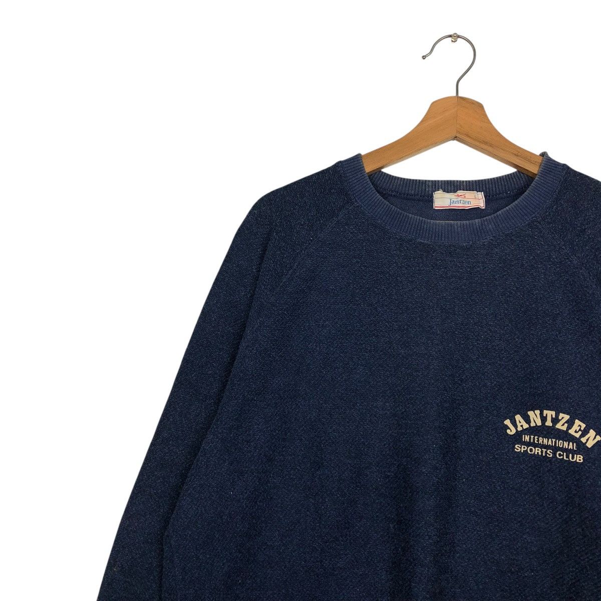 Jantzen 🔥VINTAGE TOP SWEATSHIRT CREWNECK JANTZEN SPELL OUT Size US L / EU 52-54 / 3 - 9 Thumbnail