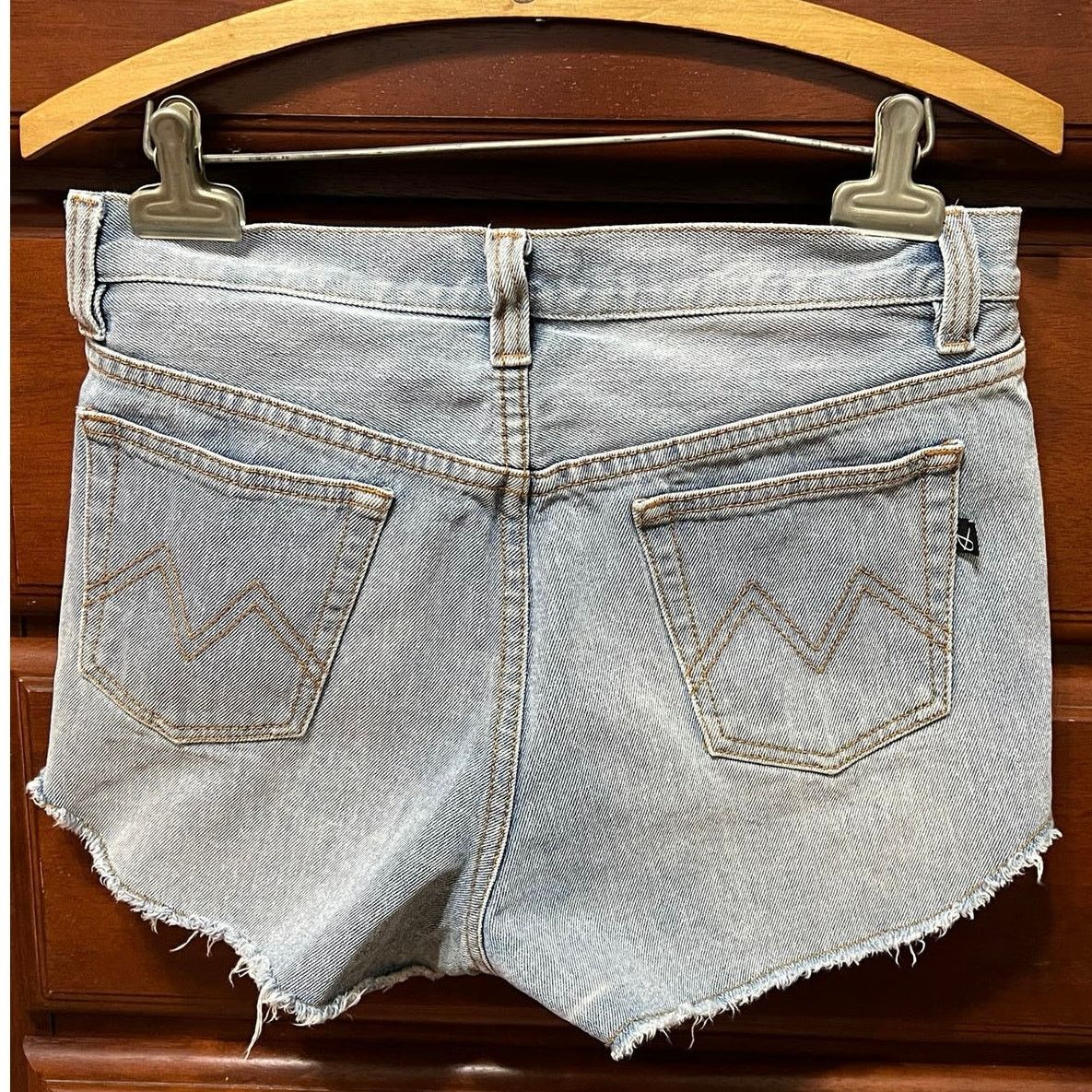 MINKPINK MinkPink women’s M shorts cutoff distressed patched denim Size 32" / US 10 / IT 46 - 2 Thumbnail