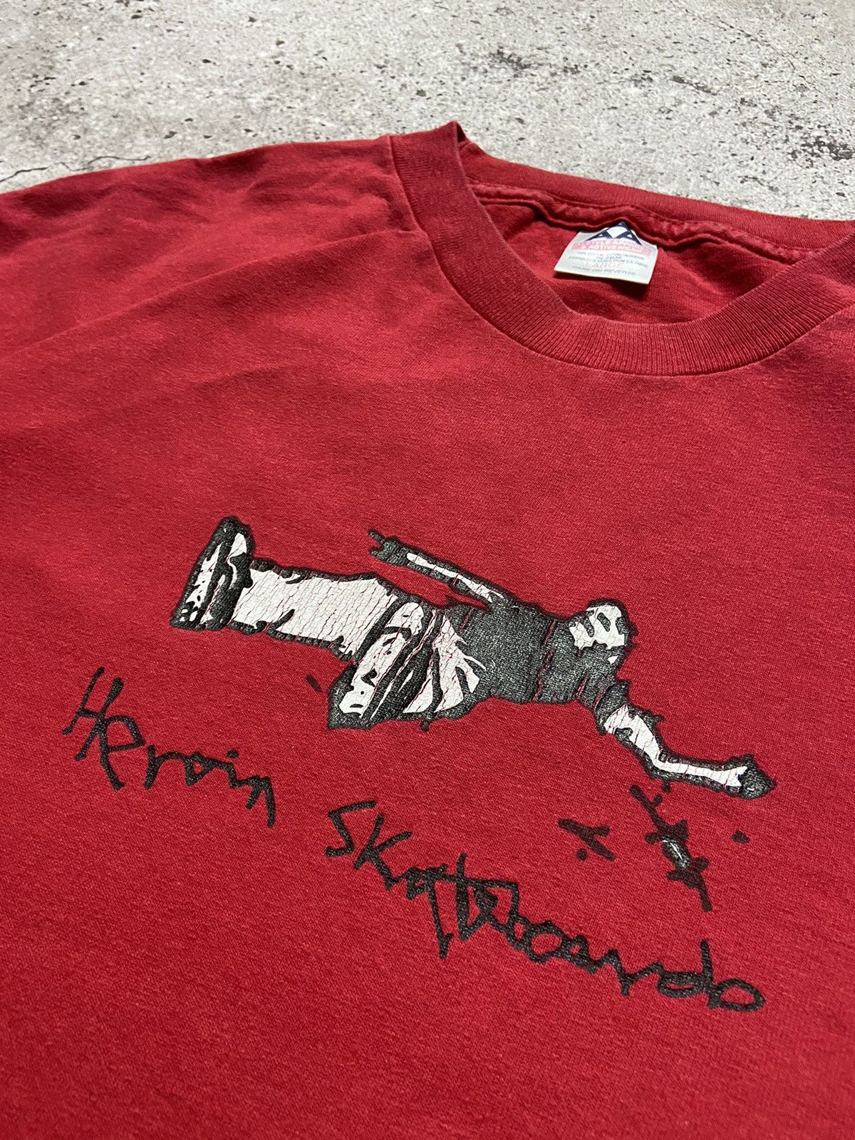 Vintage Vintage Heroin Skateboarding Dead Logo Tee Size US L / EU 52-54 / 3 - 2 Thumbnail