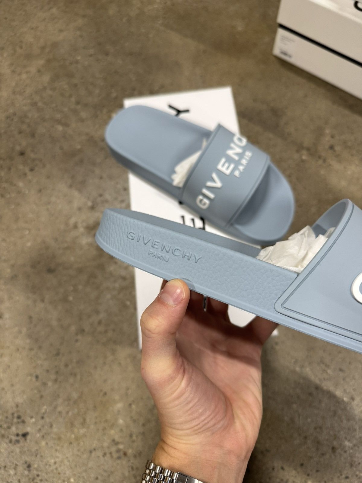 Givenchy Givenchy Rubber Pool Slides NEW 475$ Size US 10 / EU 43 - 3 Thumbnail