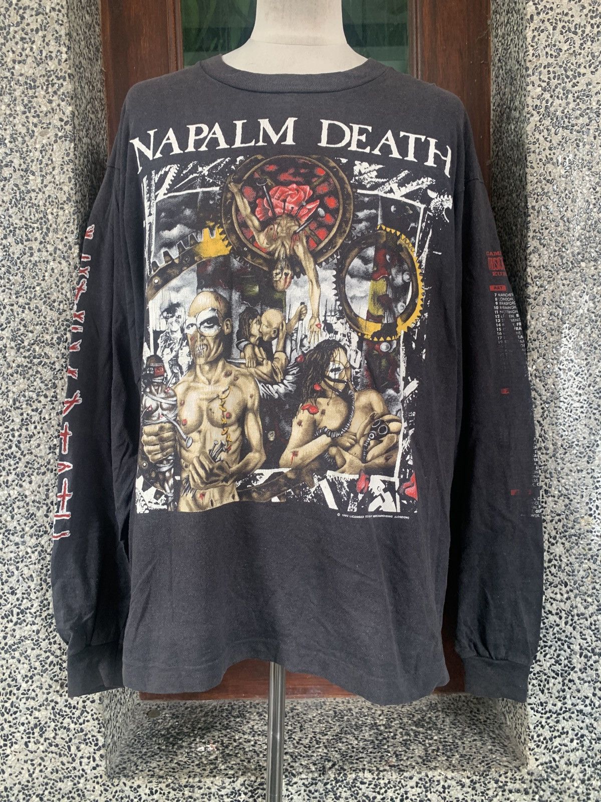 Band Tees Vintage 90s Napalm Death English Grindcore Band Tour T shirt Size US XL / EU 56 / 4 - 1 Thumbnail
