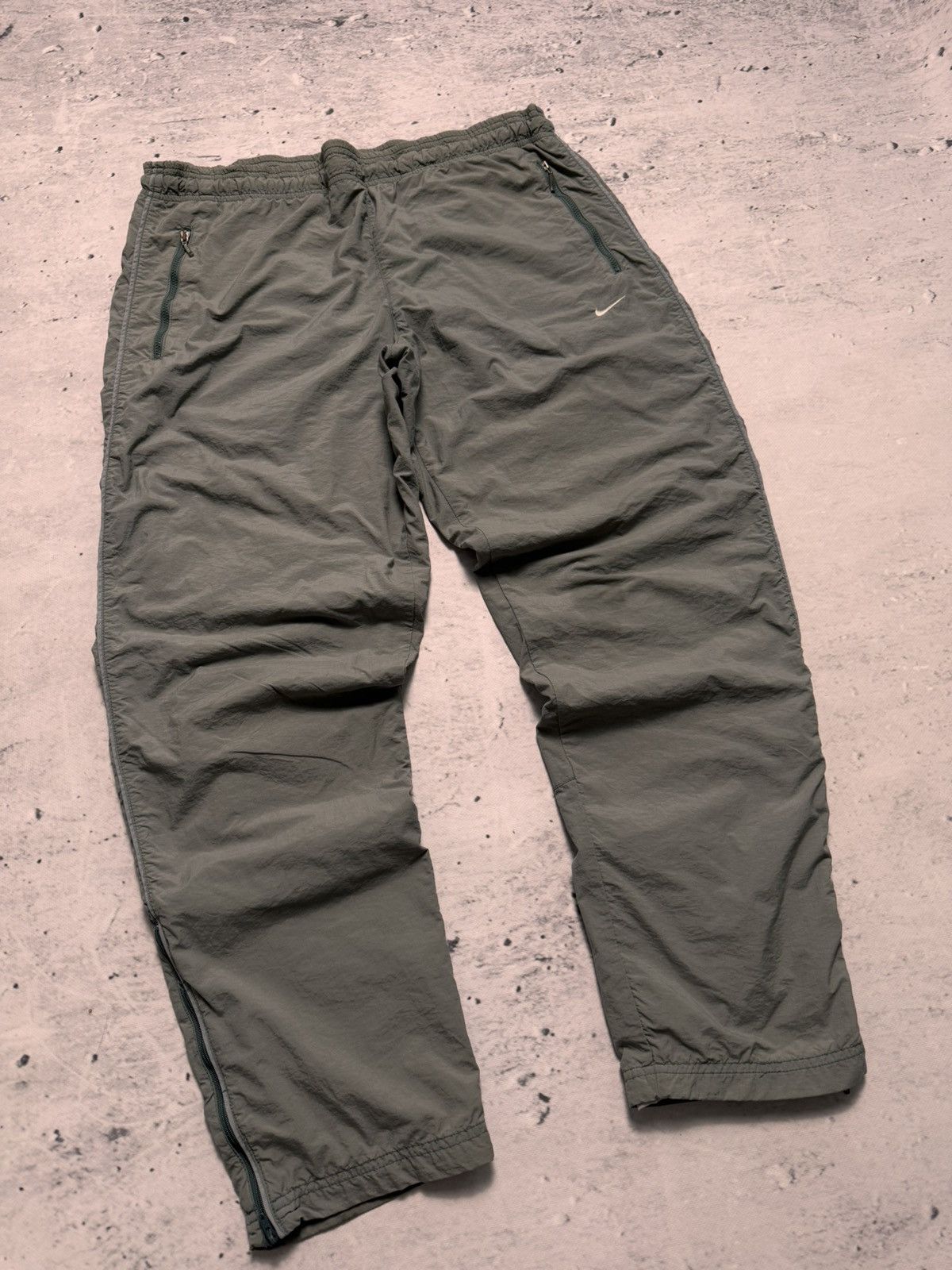 Nike × Vintage NIKE VINTAGE BASIC LOGO OVERSIZE BAGGY PANTS Size US 32 / EU 48 - 2 Thumbnail
