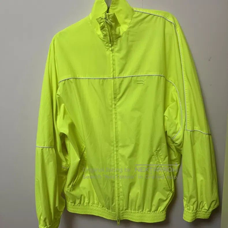 Balenciaga Balenciaga Fluorescent green zip-up jacket Size XS / US 0-2 / IT 36-38 - 1 Thumbnail