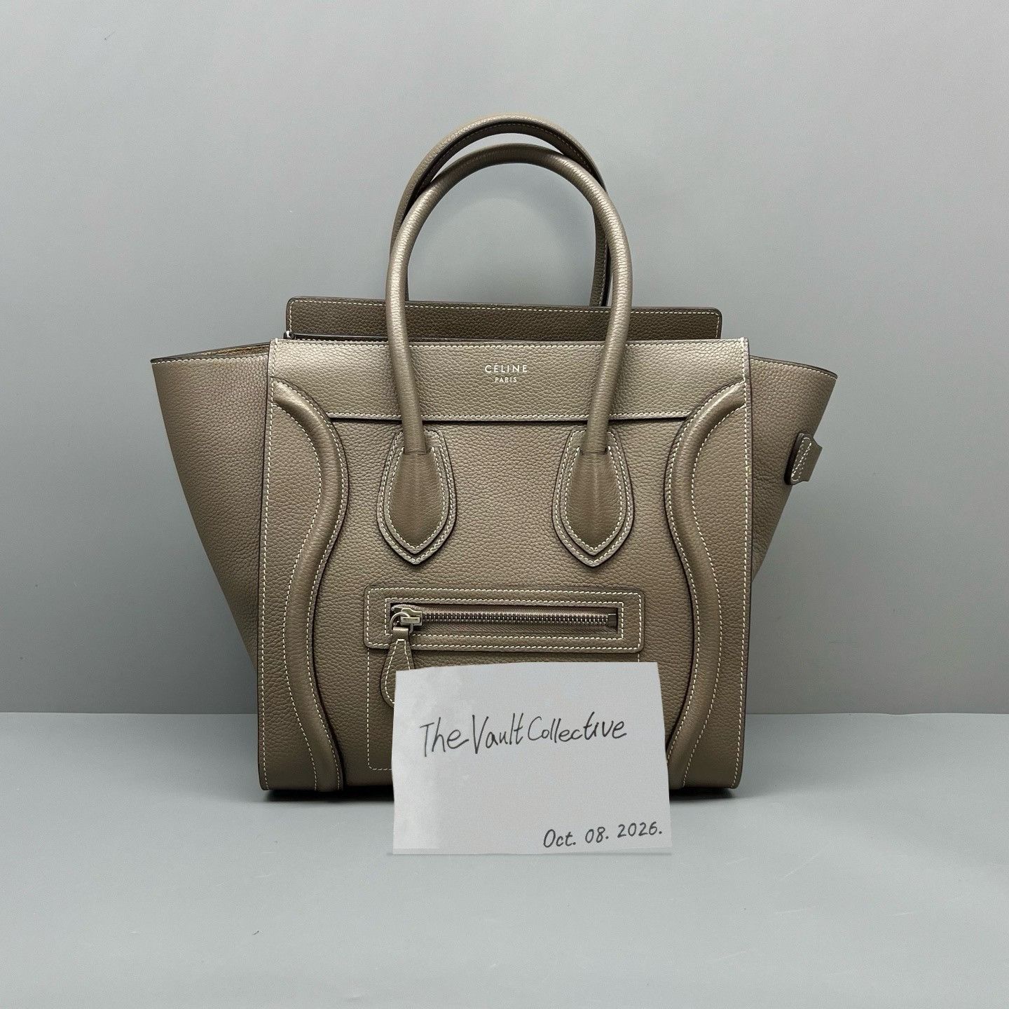 Celine CELINE LUGGAGE Small grey cowhide leather smiley bag handbag Size ONE SIZE - 1 Thumbnail