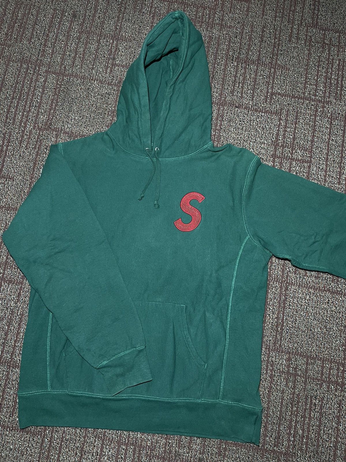 Supreme Supreme S Logo Hoodie (X-Large) Size US XL / EU 56 / 4 - 1 Thumbnail