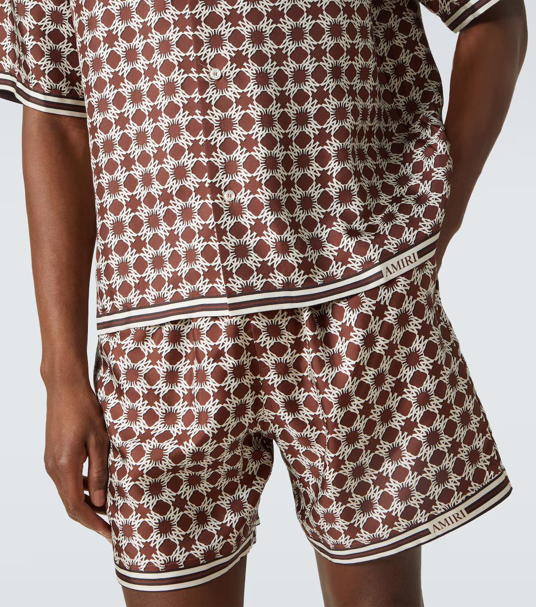 Amiri o1h1sh10525 M.A Quad Bowling Shirt in Brown Size US XXL / EU 58 / 5 - 6 Thumbnail
