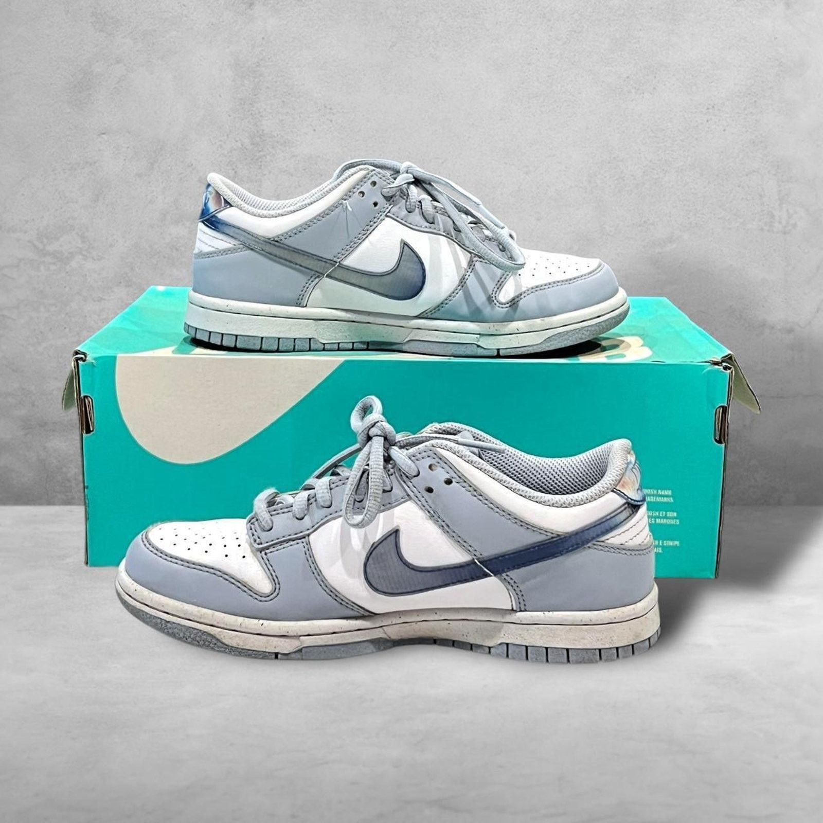 Nike Nike SB Dunk Low ‘Blue Iridescent’ Grey & Blue Sneakers Size US 5 / EU 37 - 3 Thumbnail