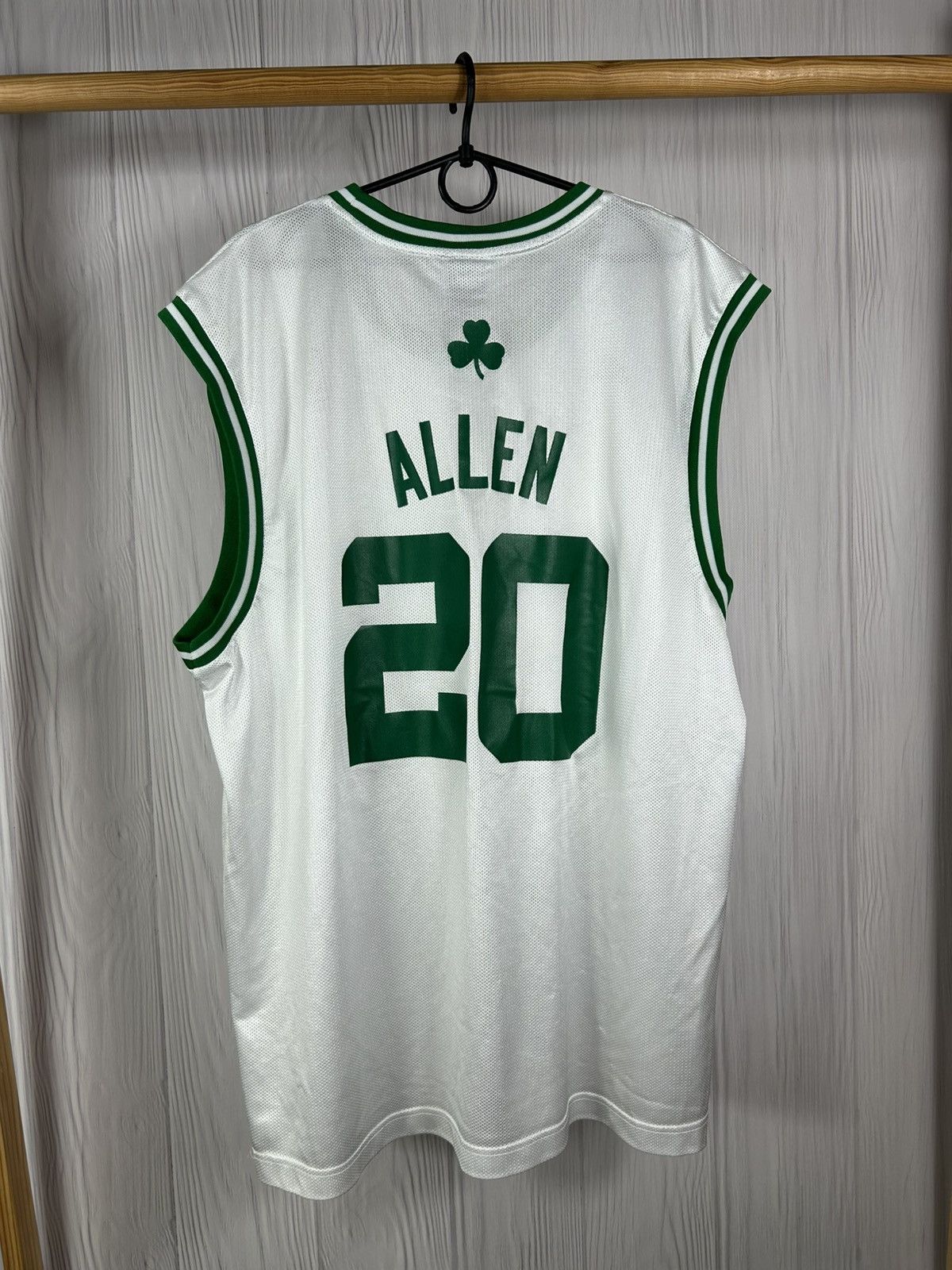 Adidas Vintage NBA Adidas Celtics #20 Allen Jersey Tank Top Size XL Size US XL / EU 56 / 4 - 2 Thumbnail