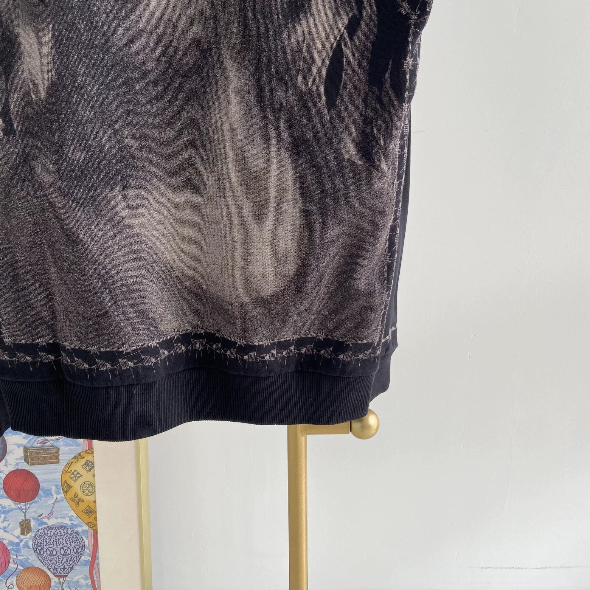 Givenchy Givenchy all-over print sweatshirt XS 4485 Size US XS / EU 42 / 0 - 6 Thumbnail
