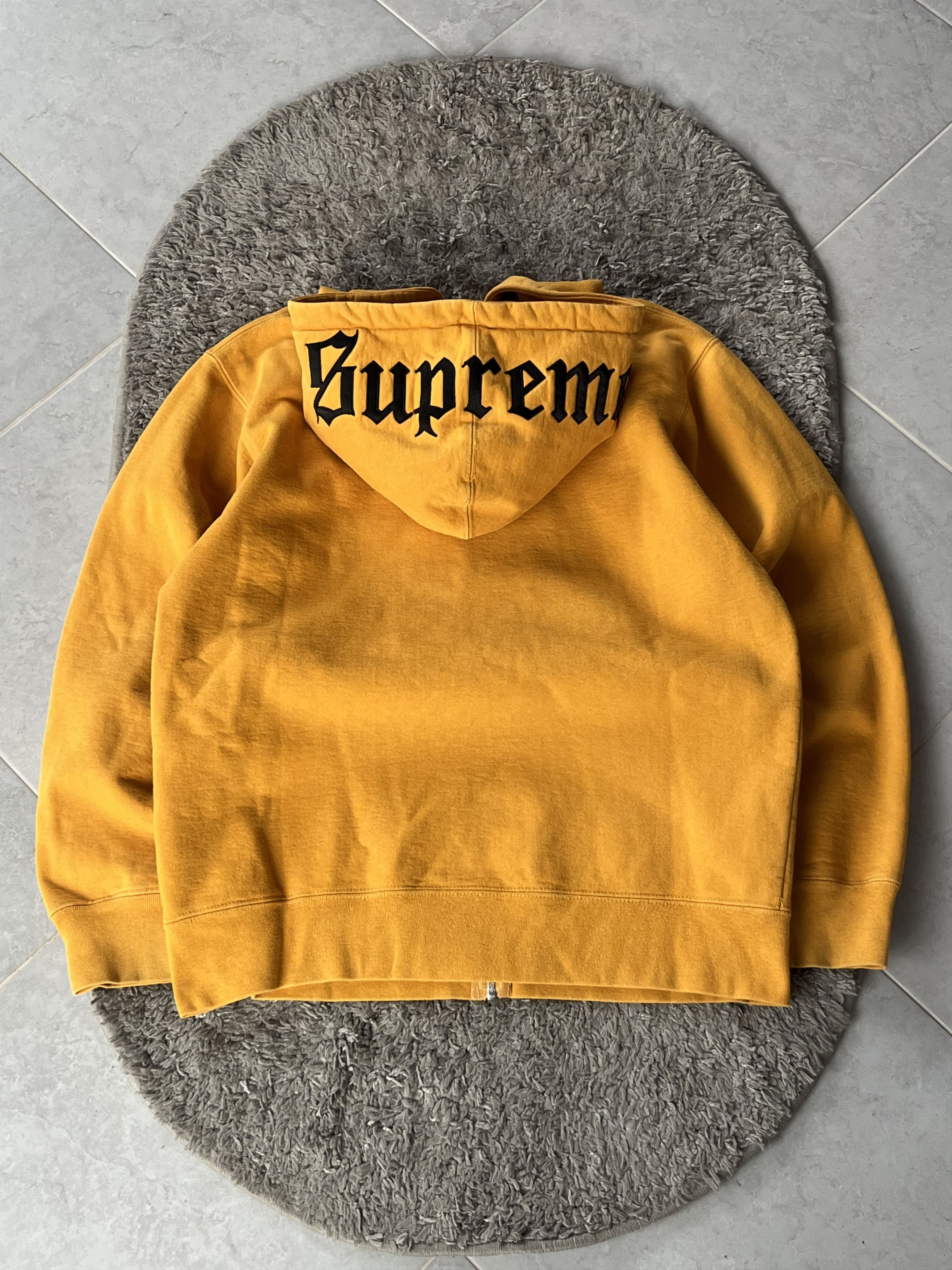 Supreme Luxury Zip Hoodies Supreme Old English Hood Streetwear Size US M / EU 48-50 / 2 - 5 Thumbnail