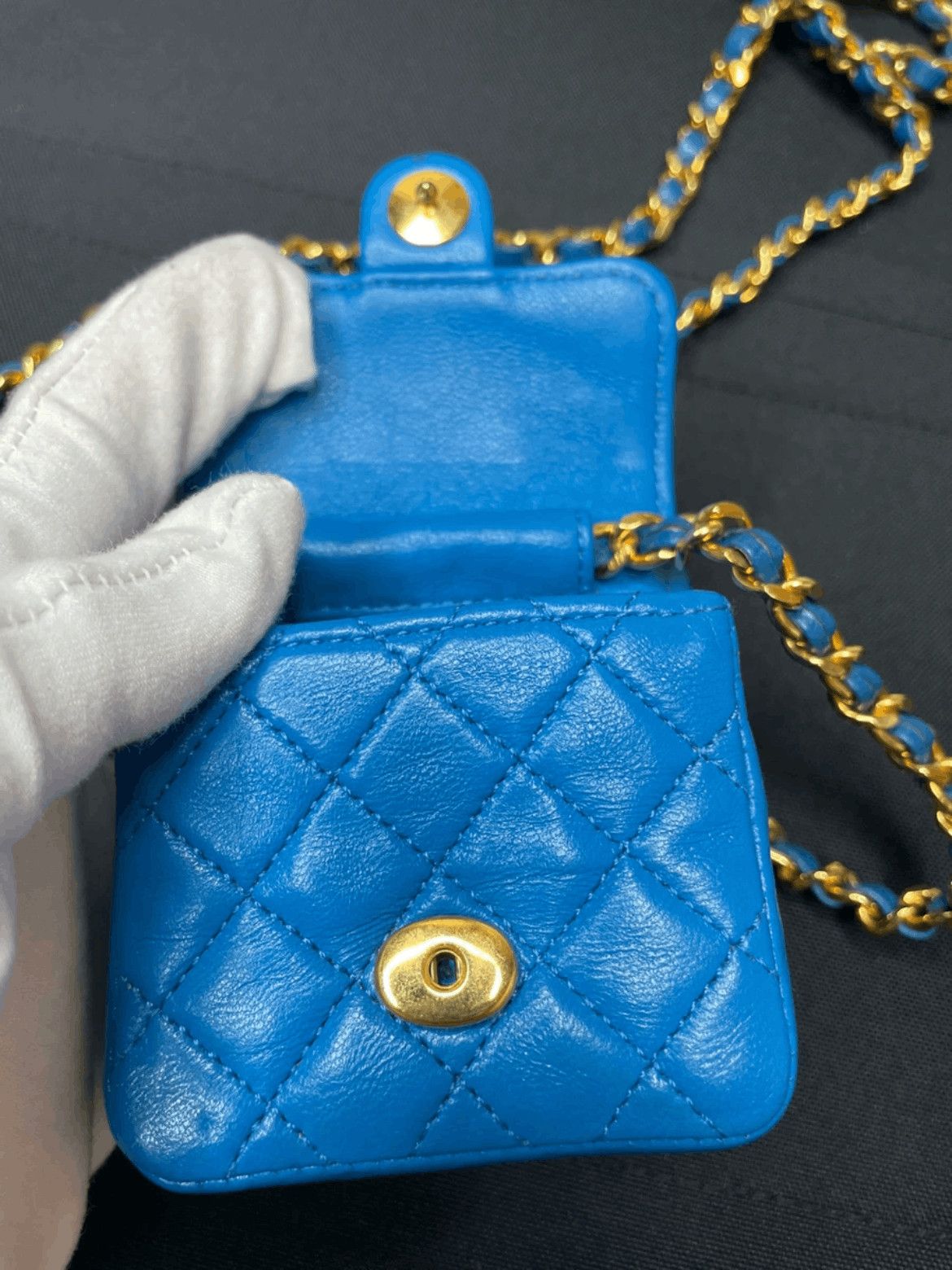 Chanel Vintage Vhanel Mini Shoulder Bag Size ONE SIZE - 7 Thumbnail