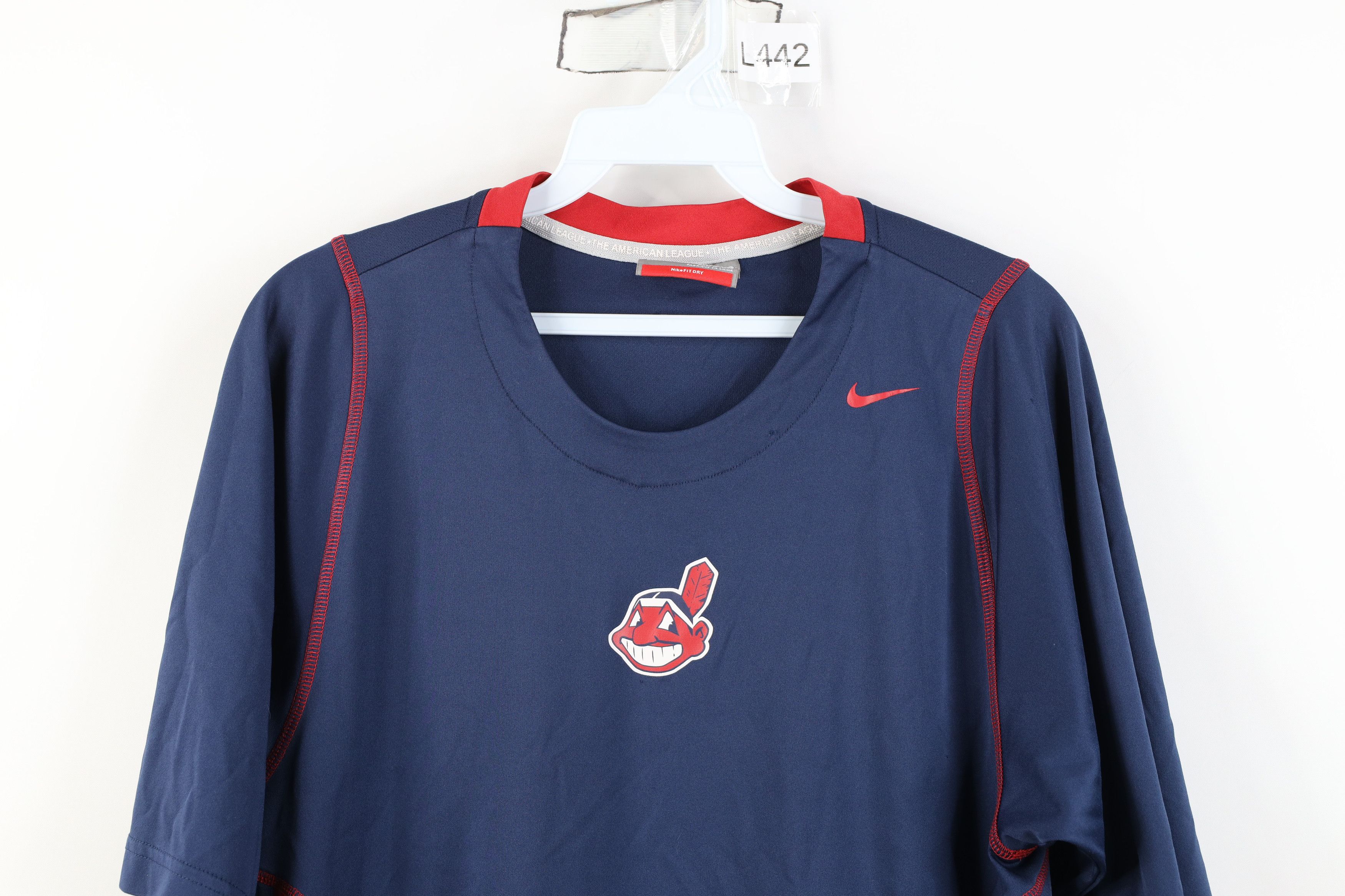 Nike Nike Scott Mini Swoosh Chief Wahoo Cleveland Indians T-Shirt Size US S / EU 44-46 / 1 - 2 Thumbnail