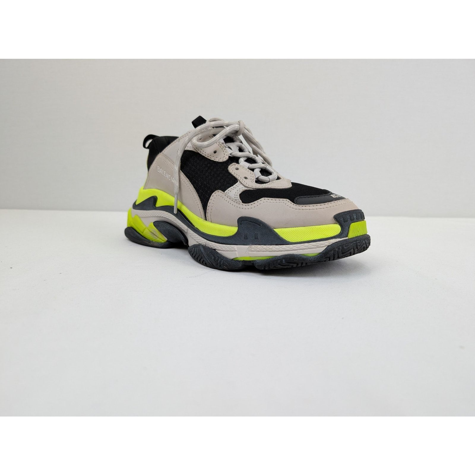 Balenciaga o1rshd1 Runner Sneakers in Grey/Yellow Fluo Size US 10 / EU 43 - 1 Thumbnail