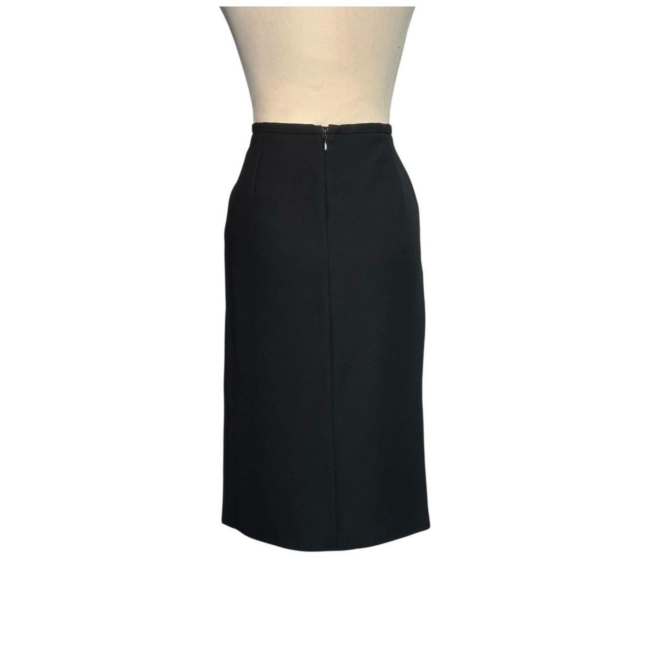 Armani Collezioni Armani Colezzioni black side ruched tulip skirt size 2 Size 28" / US 6 / IT 42 - 2 Thumbnail