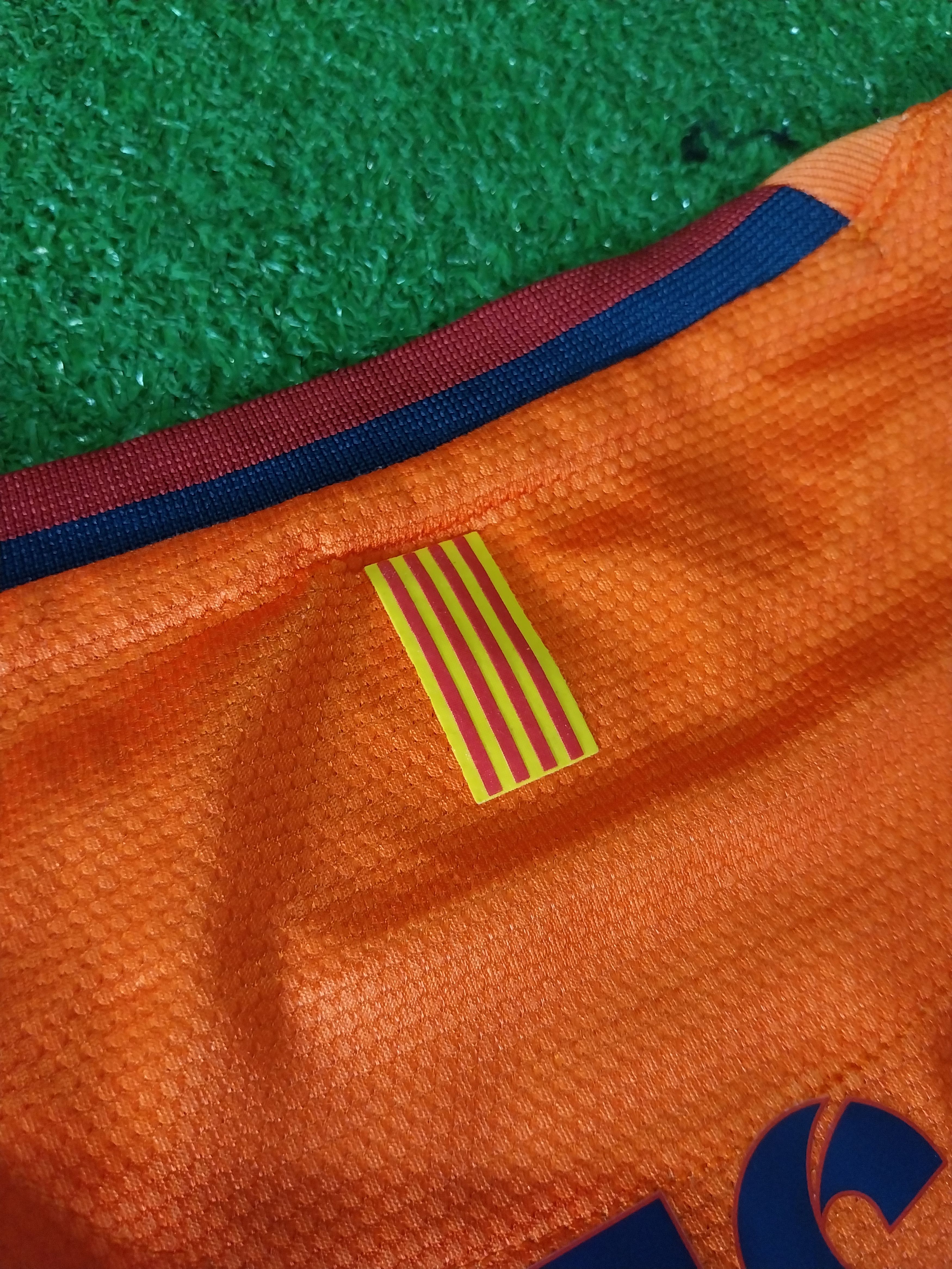 Nike Barcelona away 2012/2013 lionel messi jersey football Size US M / EU 48-50 / 2 - 11 Thumbnail