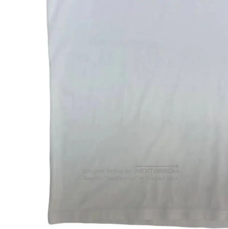 Burberry Burberry White Cotton Women's T-Shirt. Size S / US 4 / IT 40 - 4 Thumbnail