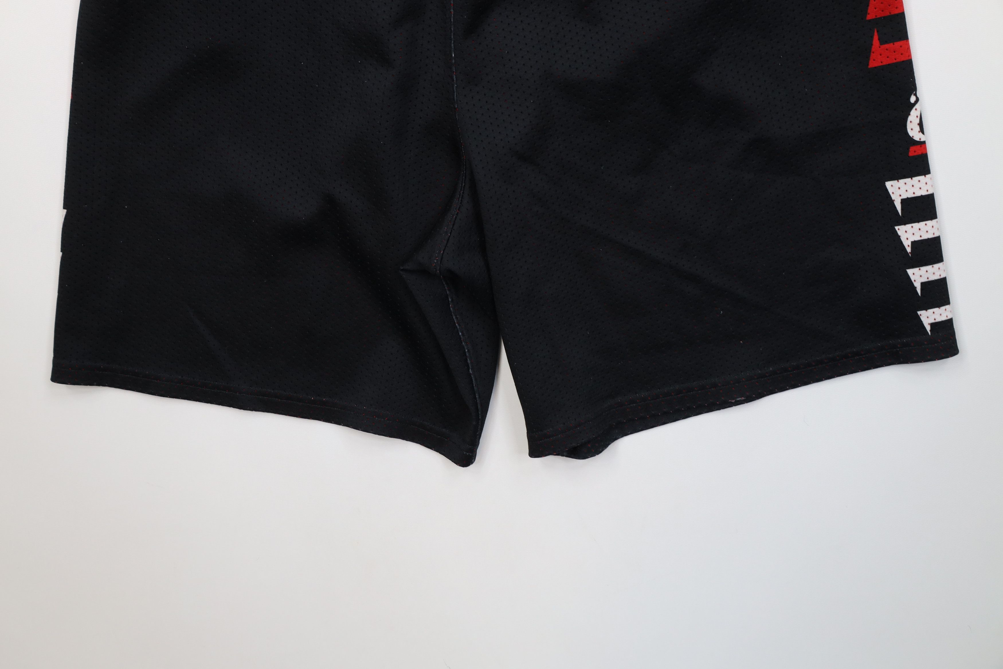 Under Armour Under Armour Game University of Cincinnati Basketball Shorts Size US 36 / EU 52 - 13 Thumbnail