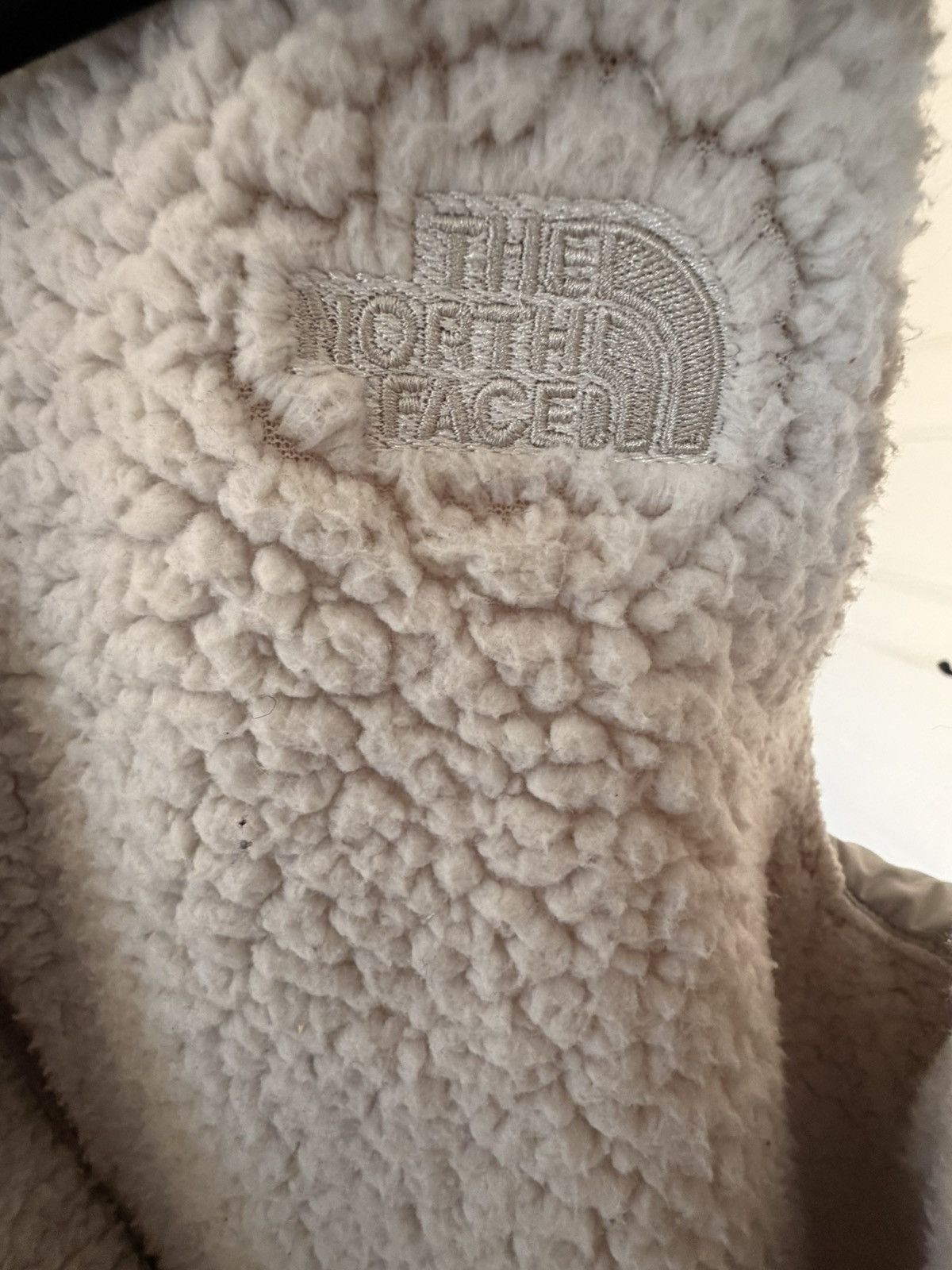 The North Face The North Face Sherpa Lined Puffer Vest Medium Cream Size M / US 6-8 / IT 42-44 - 5 Thumbnail