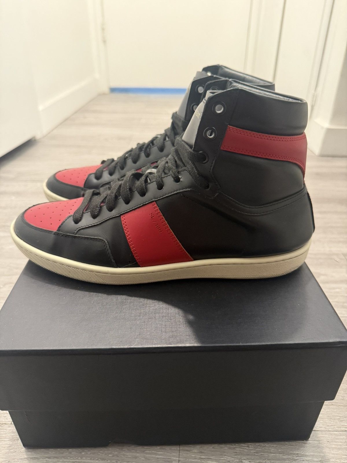 Saint Laurent Paris Saint Laurent Pairs SL/10H Black/Red Size EU 41 Size US 8 / EU 41 - 3 Thumbnail