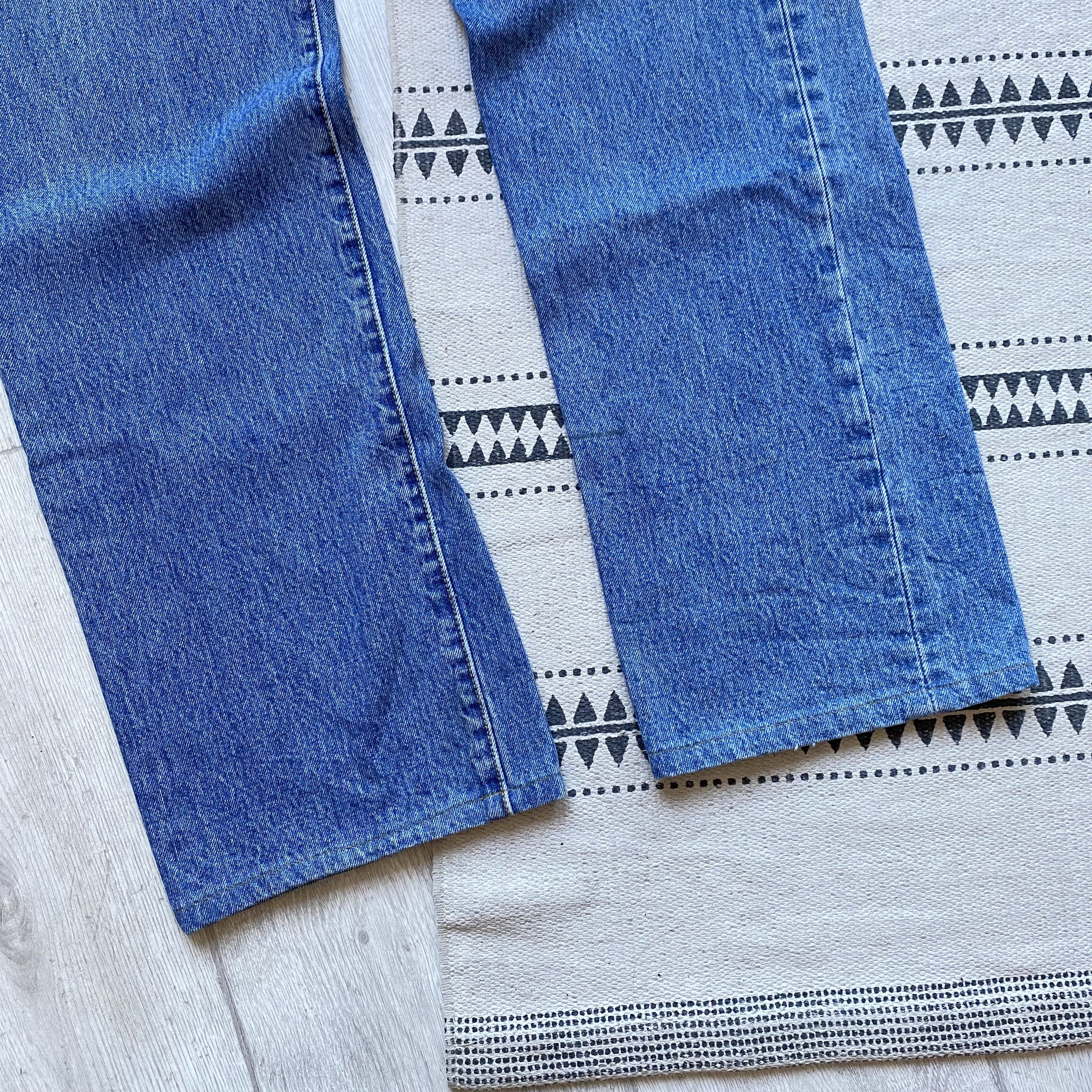 Levi's Vintage Clothing 👖 Vintage 90s Levis jeans 501 Denim pants Mde in Mexico Size US 34 / EU 50 - 3 Thumbnail