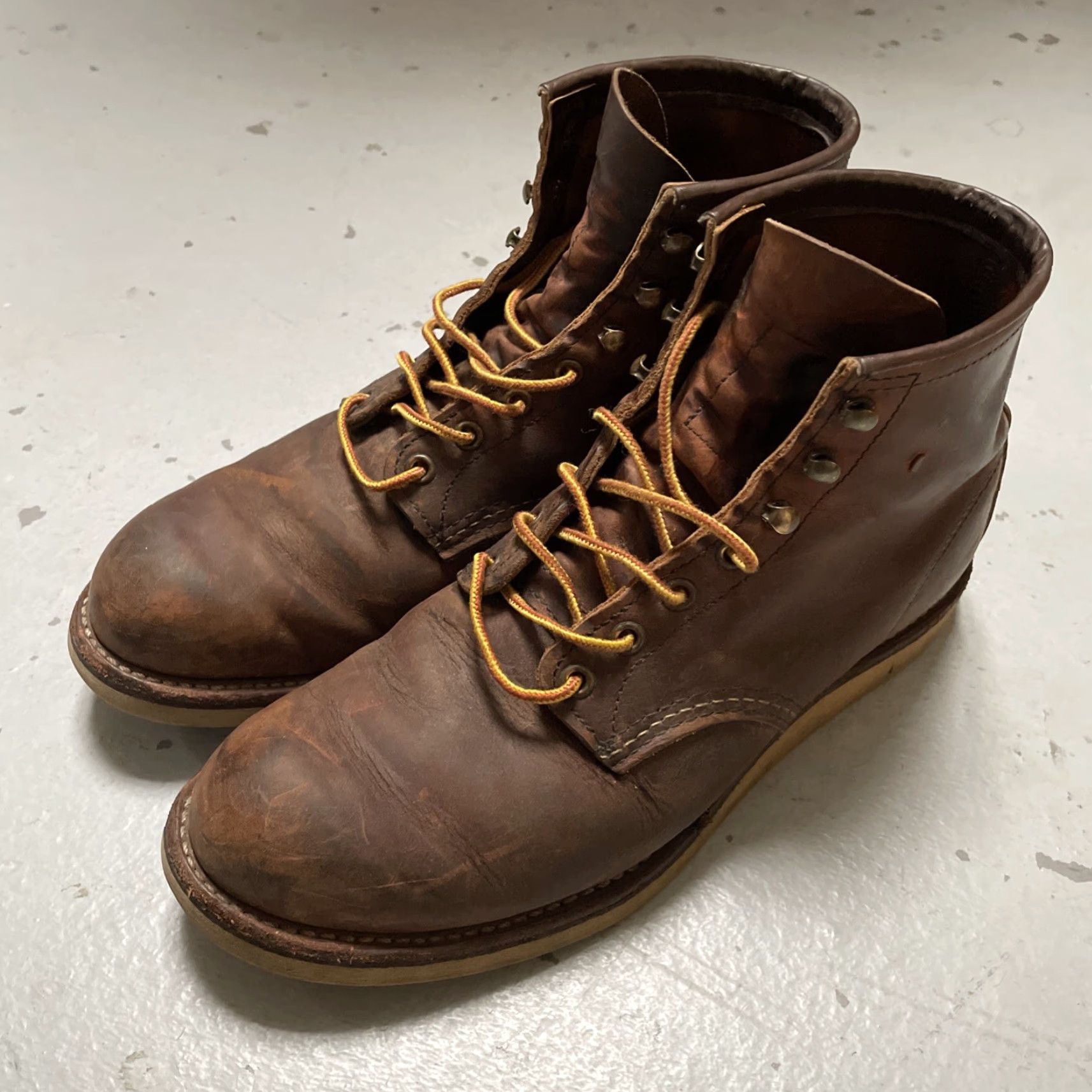 Red Wing VINTAGE Red Wing Shoes Rover 2950 Copper Leather Boots Mens 10 D Brown USA Heritage Work Boots Leather Upper Leather Outsole Rough & Tough Rusted? Size US 10 / EU 43 - 2 Thumbnail